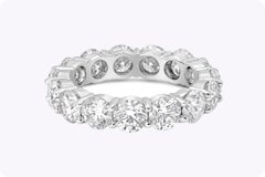 5.49 Carat Round Brilliant Band Brilliant White 18K Gold Radiant Elegance