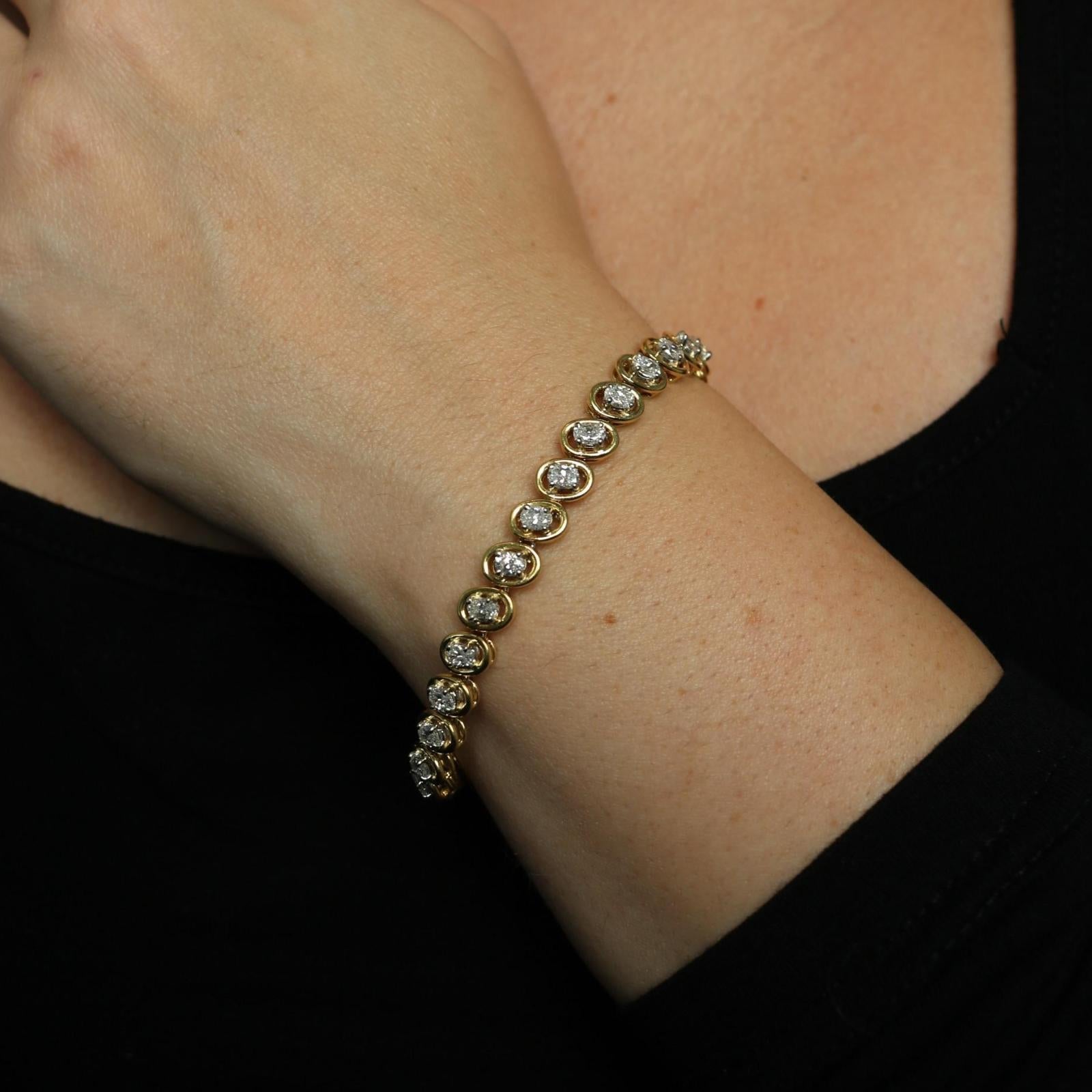 Pulsera de tenis con diamantes de 5,4 ctw Oro amarillo de 18 quilates Platino Talla ovalada VS Diamantes en venta 5