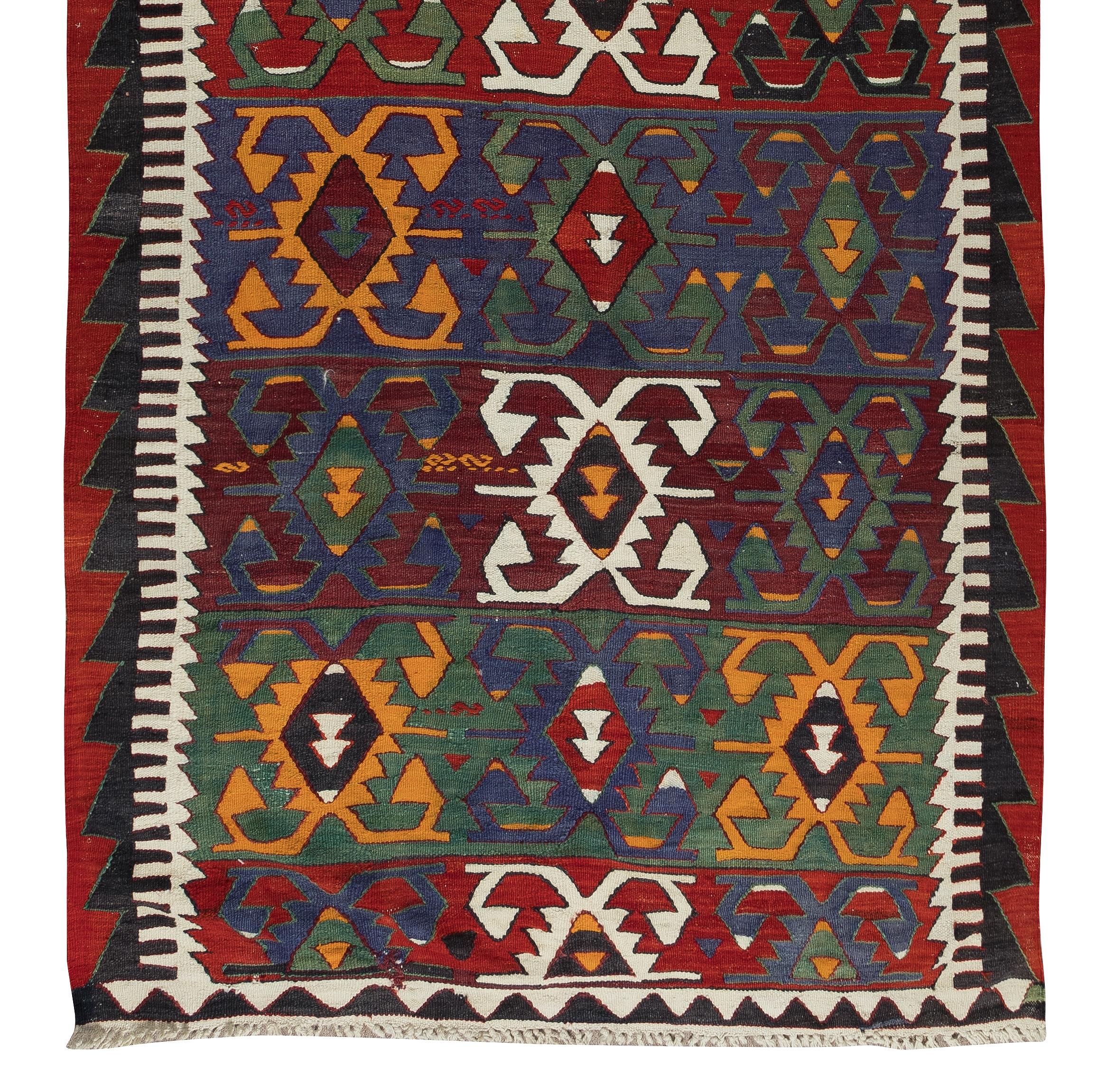 5.4x10.8 Ft Colorful Vintage Hand-Woven Turkish Kilim, Flat-Weave Rug, 100% Wool For Sale 1