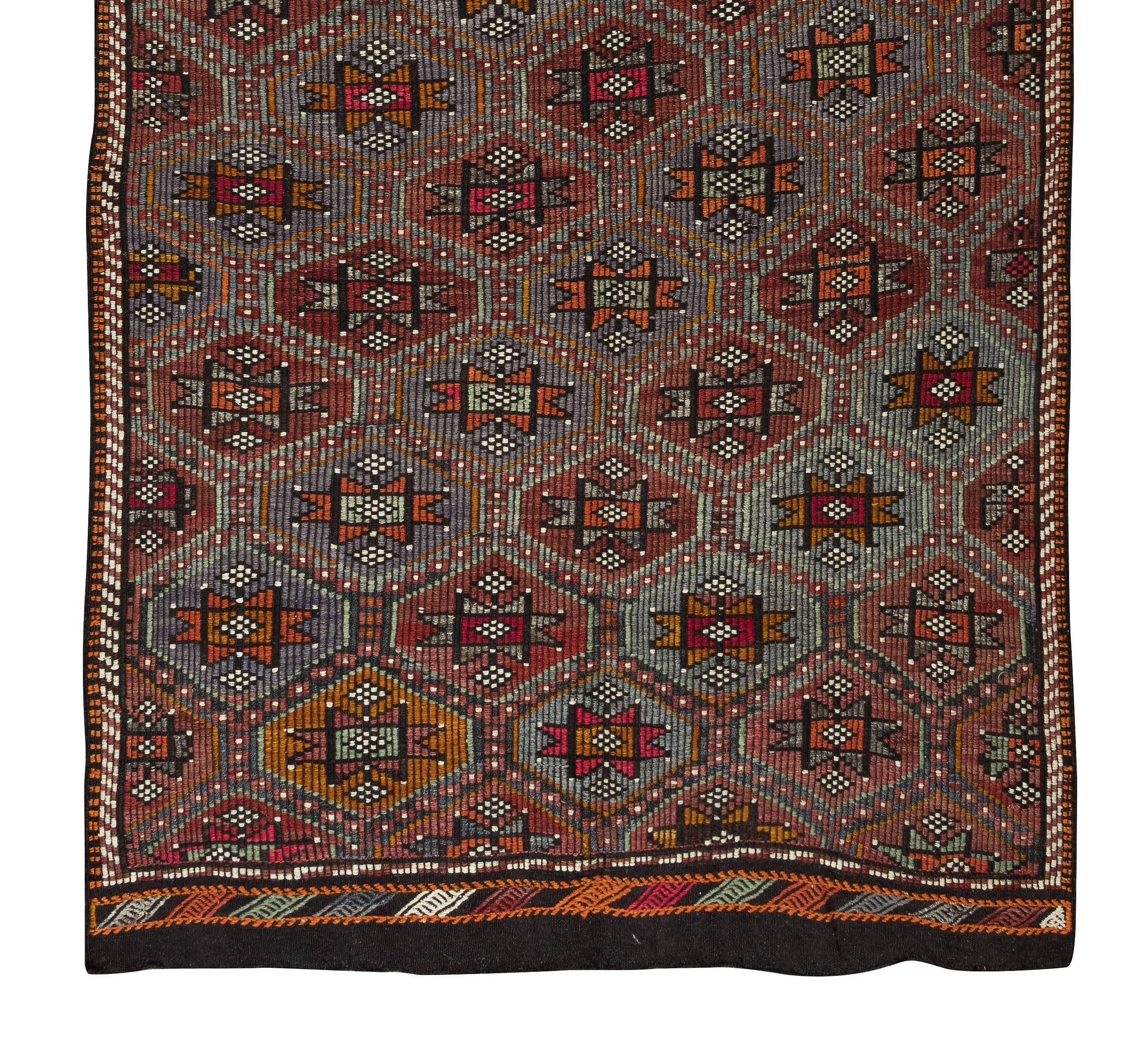 5.4x11 Ft Vintage Anatolian Jajim Kilim, Handmade Diamond Pattern Multicolor Rug In Good Condition For Sale In Philadelphia, PA