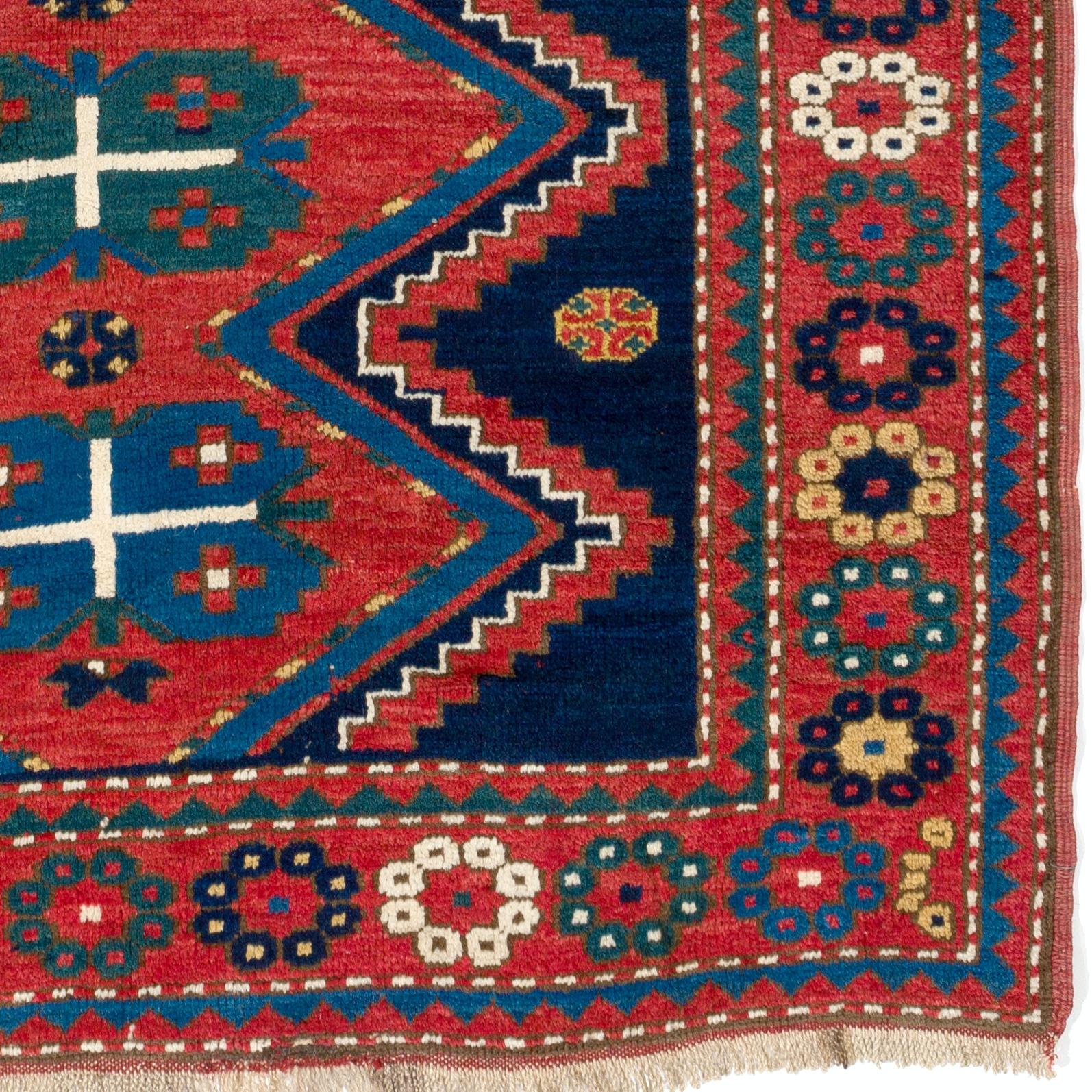 Antiker kaukasischer Kazak-Teppich mit 5,4x7 Fuß, um 1900, Original (Kaukasisch) im Angebot