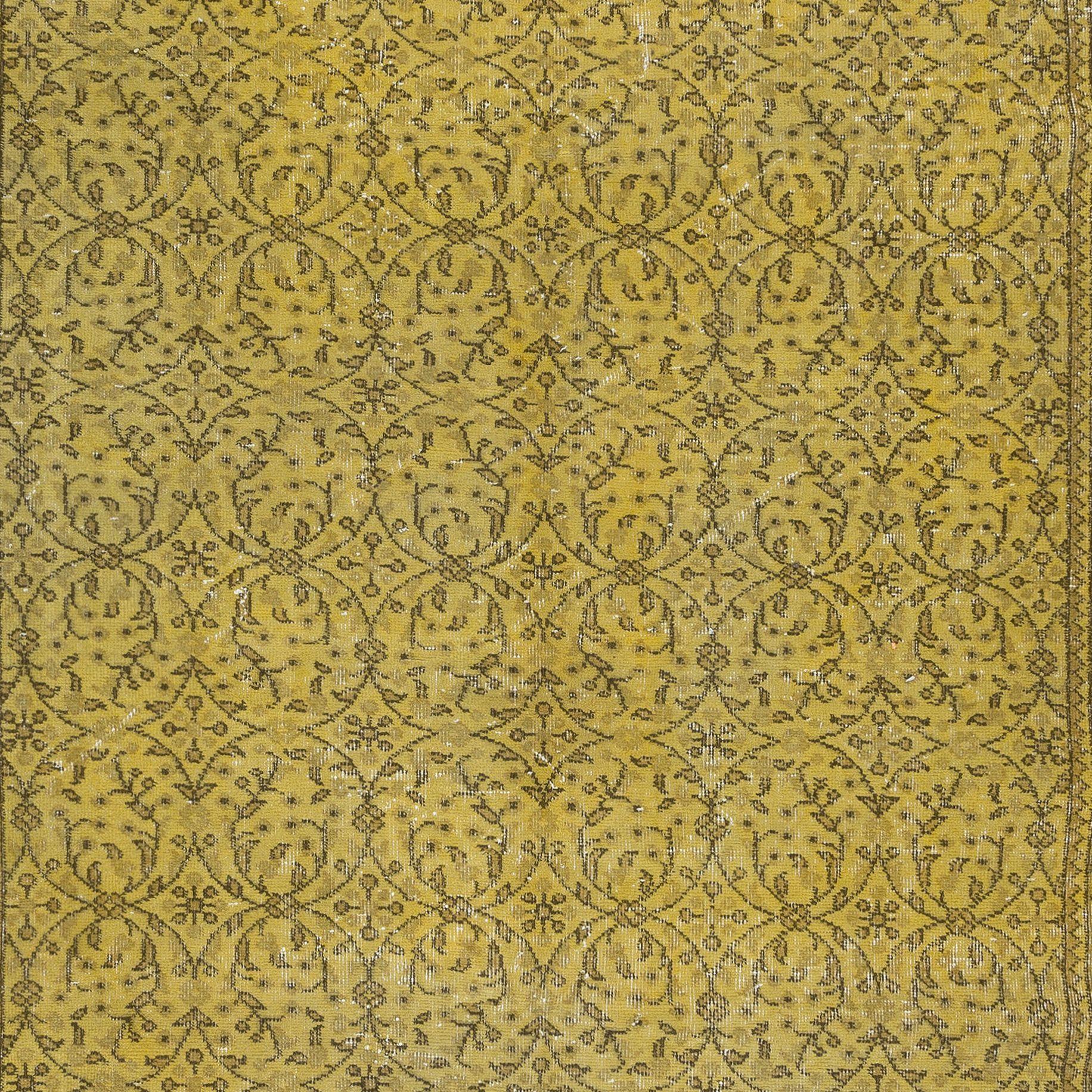 Hand-Knotted 5.4x7.7 Ft Modern Handmade Turkish Rug with Brown Patterns Yellow Background For Sale