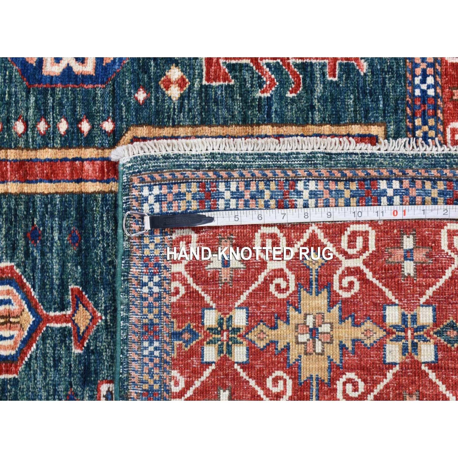 Alfombra afgana de lana anudada a mano con diseño geométrico Super Kazak verde oscuro de 1,80 x 1,80 metros Siglo XXI y contemporáneo en venta