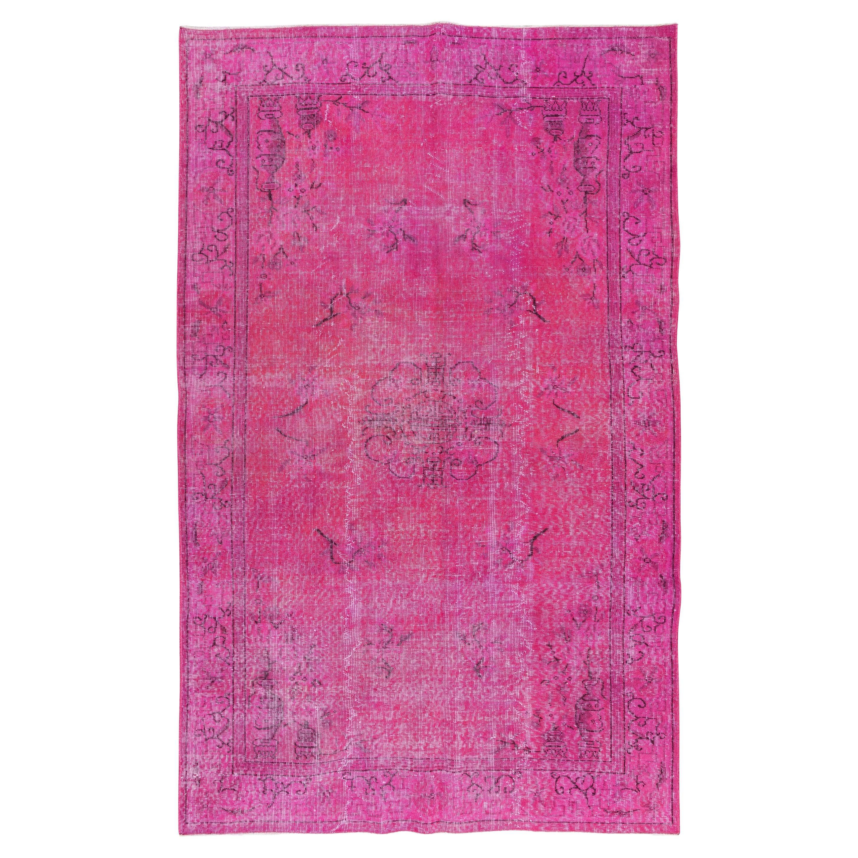 5.4x8.7 Ft Handmade Mid-Century Rug in Fuchsia Pink with Art Deco Chinese Design For Sale