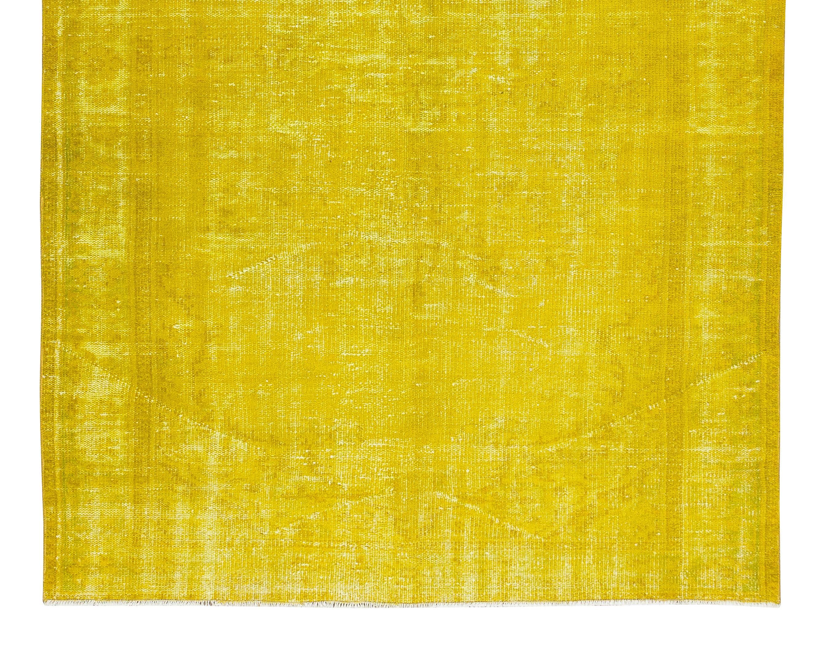 5.4x8.7 Ft Contemporary Hand Knotted Türkische Wolle Bereich Teppich in Plain Gelb im Zustand „Gut“ im Angebot in Philadelphia, PA