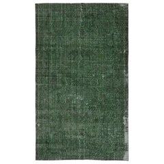 5.4x9 Ft Distressed Vintage Handmade Turkish Wool Area Rug Overdyed in Green (Tapis de laine turque surteintée)