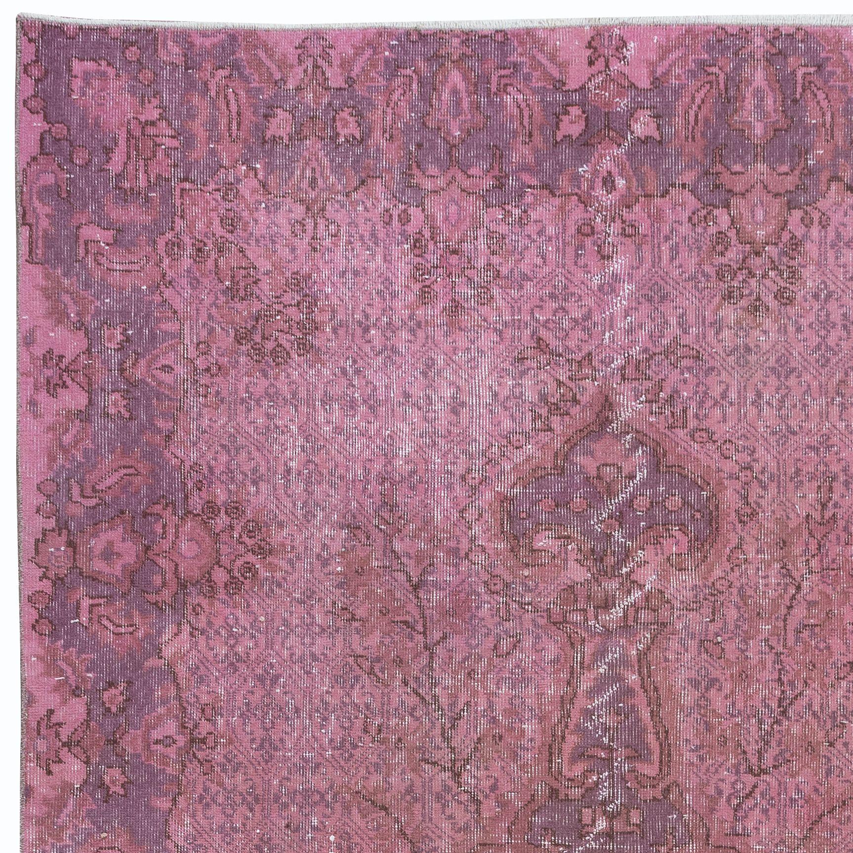 Modern 5.4x9 Ft Pink & Violet Purple Handmade Area Rug from Turkey, Room Size Carpet For Sale