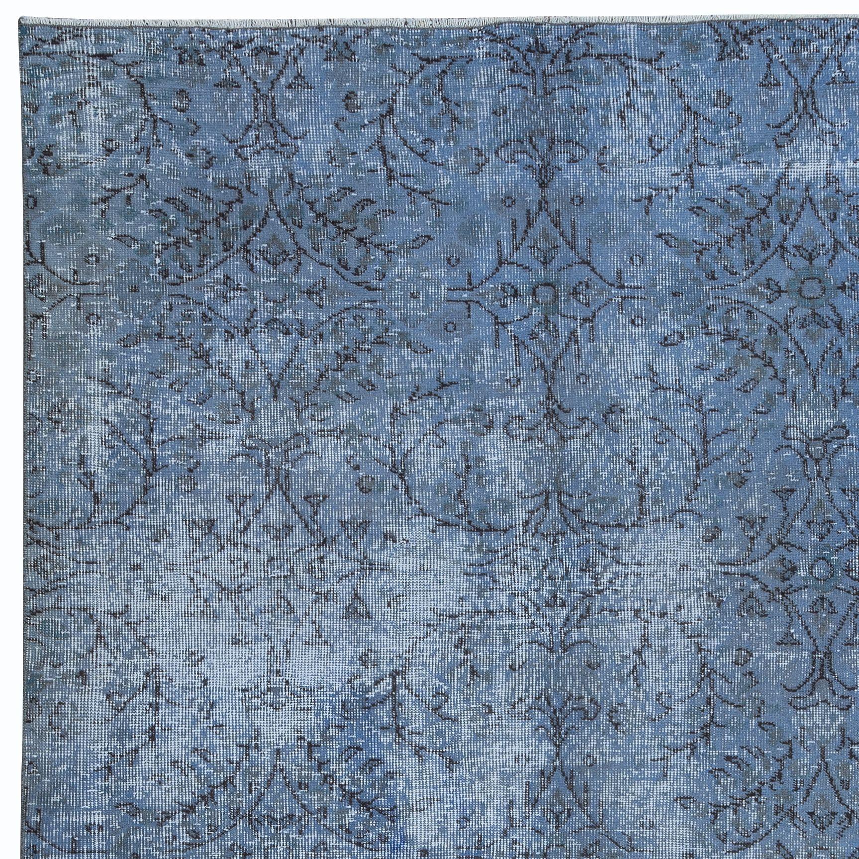 Hand-Woven 5.4x9 Ft Sky Blue Modern Area Rug, Handwoven and Handknotted in Isparta, Turkey. For Sale