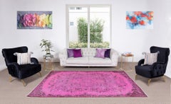 Handgefertigter türkischer rosa-roter Vintage-Teppich mit Blumenmedaillon-Design