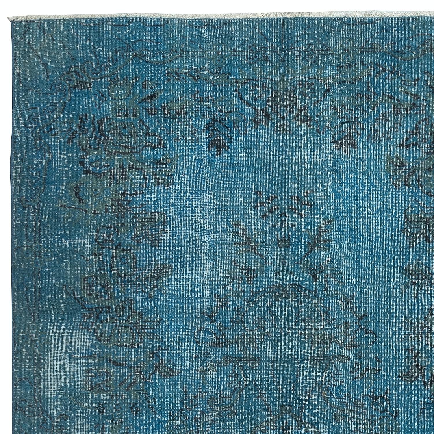 Alfombra de lana contemporánea hecha a mano en estilo shabby chic de color azul turco de 5,4 x 9,3 pies Turco en venta