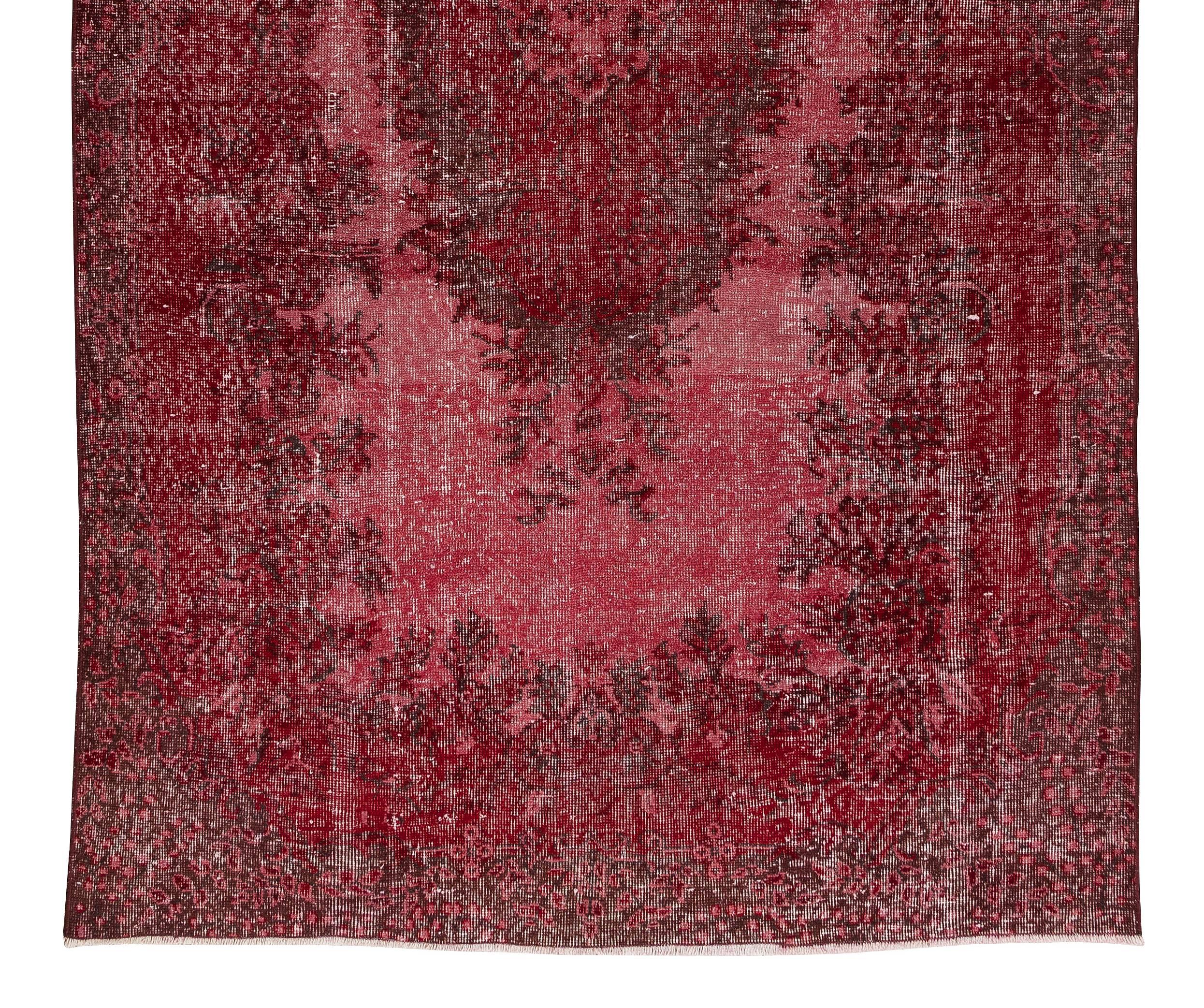 Roter 5,4x9,4 Ft Teppich aus der Türkei, handgefertigter Teppich im Blumenmedaillon-Design, handgefertigt (Handgeknüpft) im Angebot