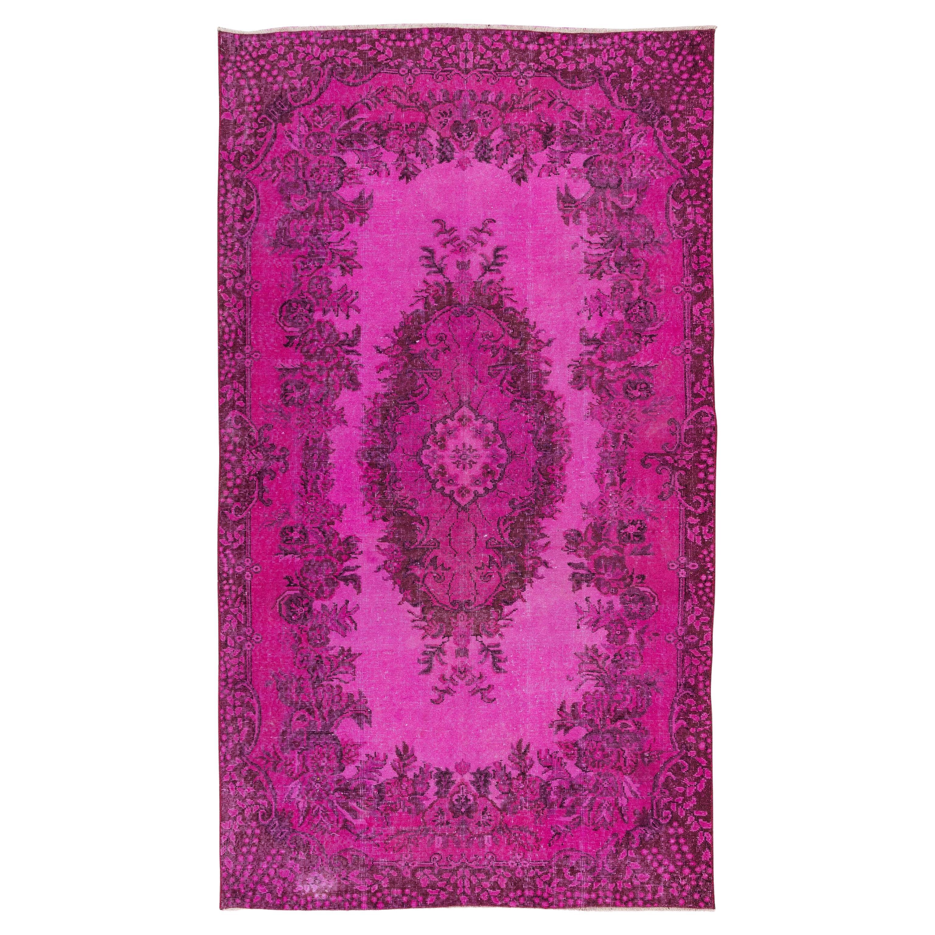 5.4x9.5 Ft Vintage Handmade Turkish Pink Redyed Teppich mit floralem Medaillon Design