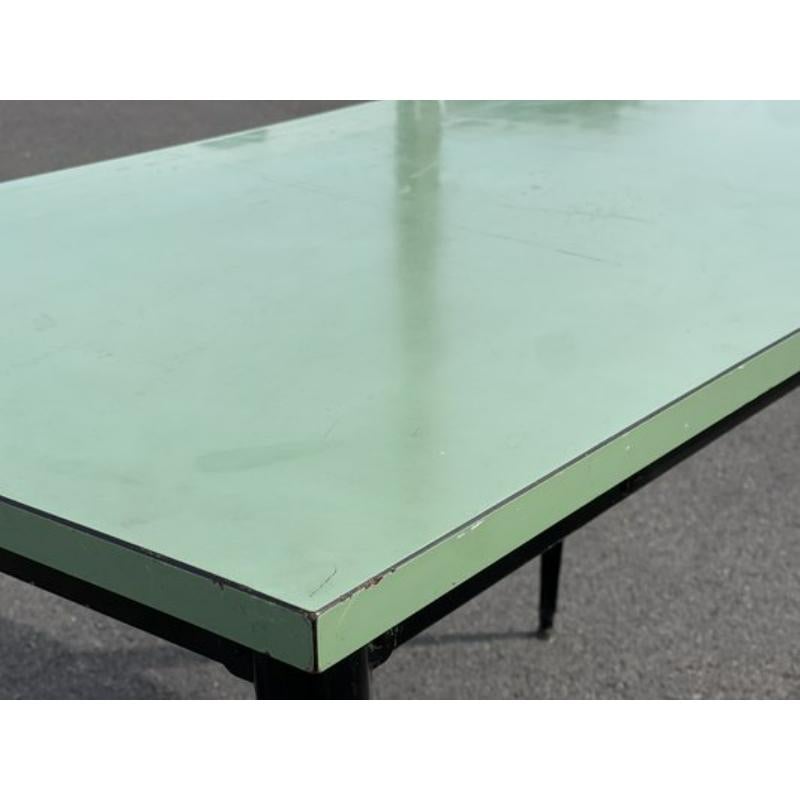 Mid-Century Modern 55 Table de bistrot par Xavier Pauchard pour Tolix, France, années 1950 en vente