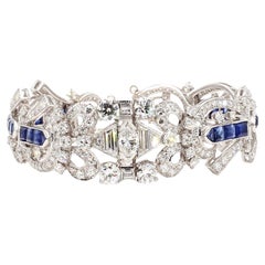 5.5 Carat Blue Sapphire and 1.5 Carat Diamond Art Deco Platinum Bracelet