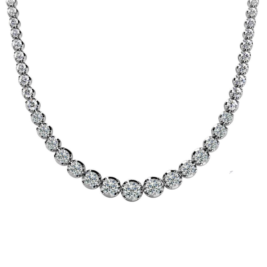 5.5 Carat Diamond 18K White Gold 4-Prong Graduated Tennis Necklace For Sale 1