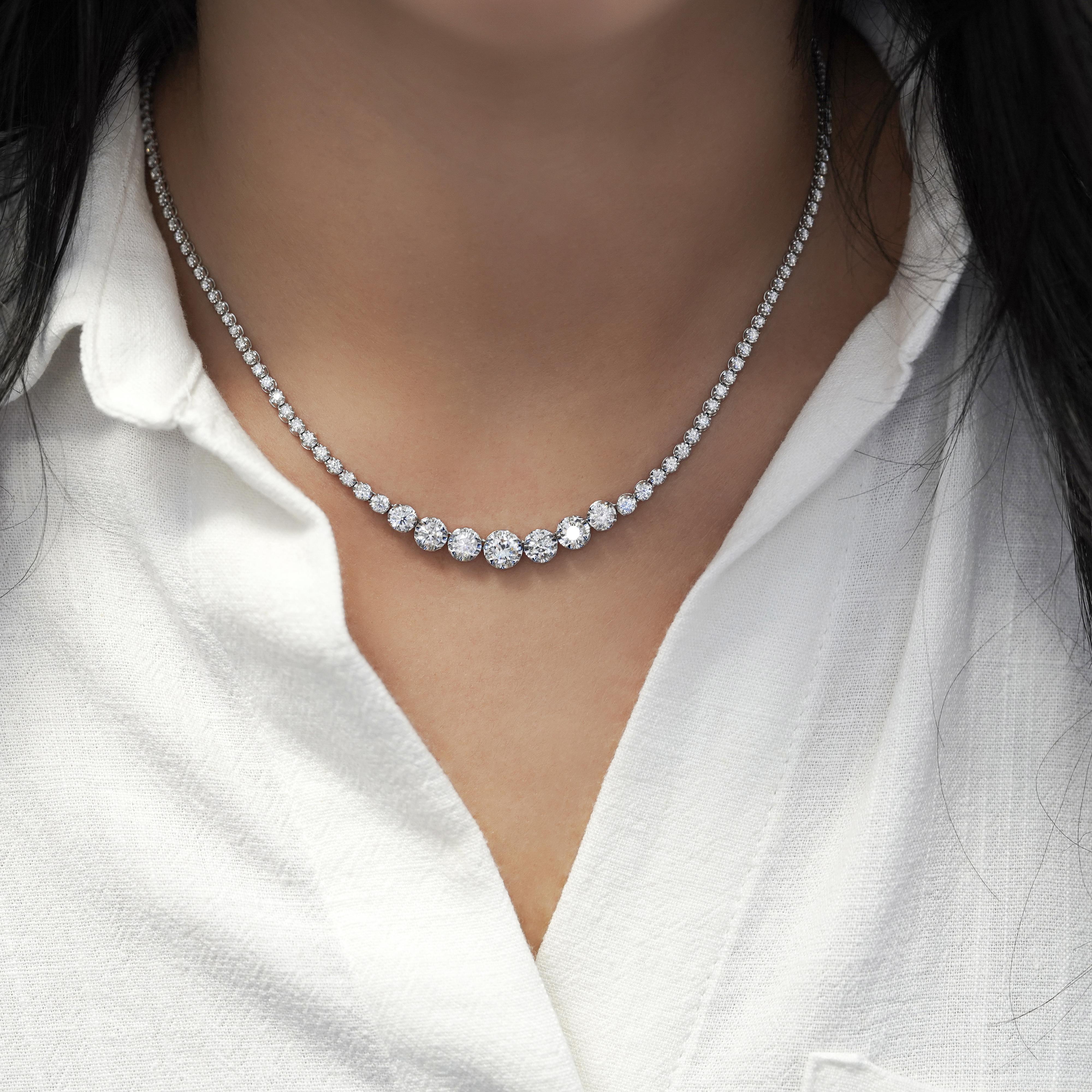 5.5 Carat Diamond White Gold Graduated Riviera Cupcake Tennis Necklace For Sale 2