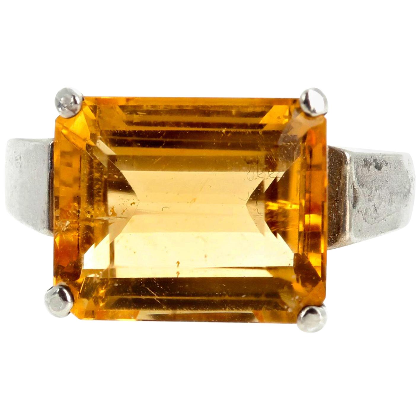 Gemjunky "Red Carpet Ready" 5.5Cts Goldy Yellow Citrine Silver "GLAM" Ring