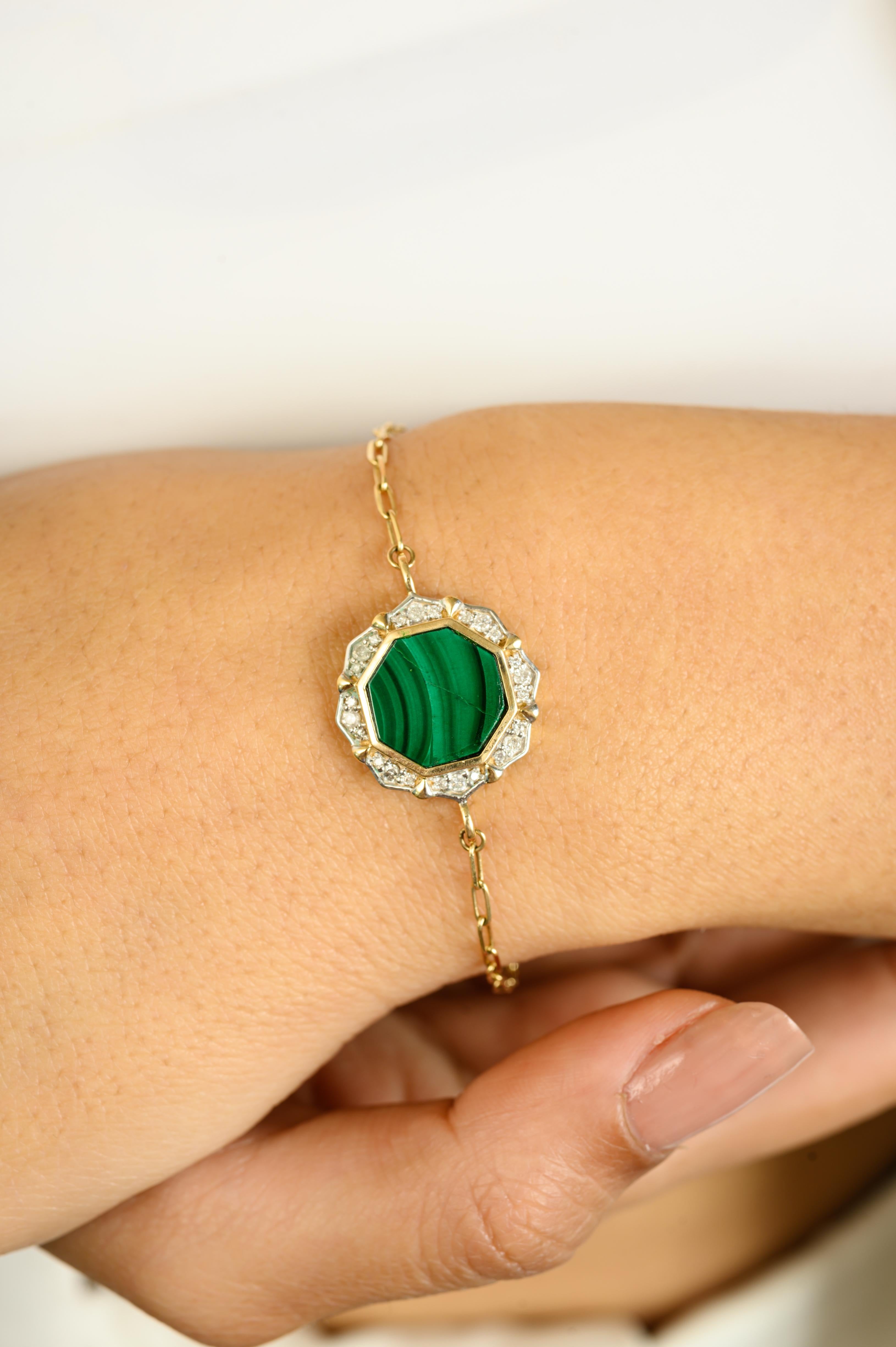 5,5 Karat Malachit Diamant Center Station Kette Armband mit 14k Gelbgold präsentiert endlos funkelnden natürlichen Malachit, Gewicht 5,5 Karat. Es misst 7 Zoll in der Länge. 
Malachit bietet emotionale Heilung, fördert spirituelles