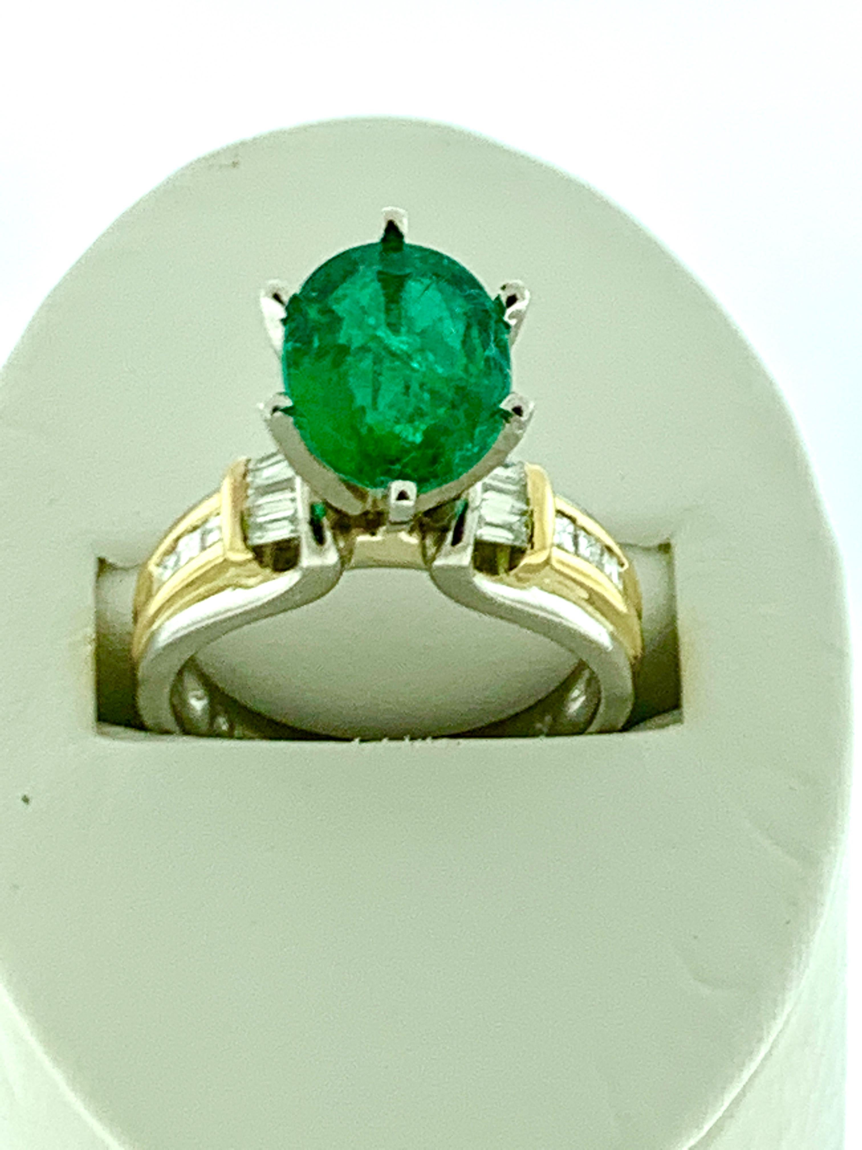 5.5 Carat Oval Cut Emerald and Diamond in 18 Karat/Platinum Two-Tone Ring Estate For Sale 1
