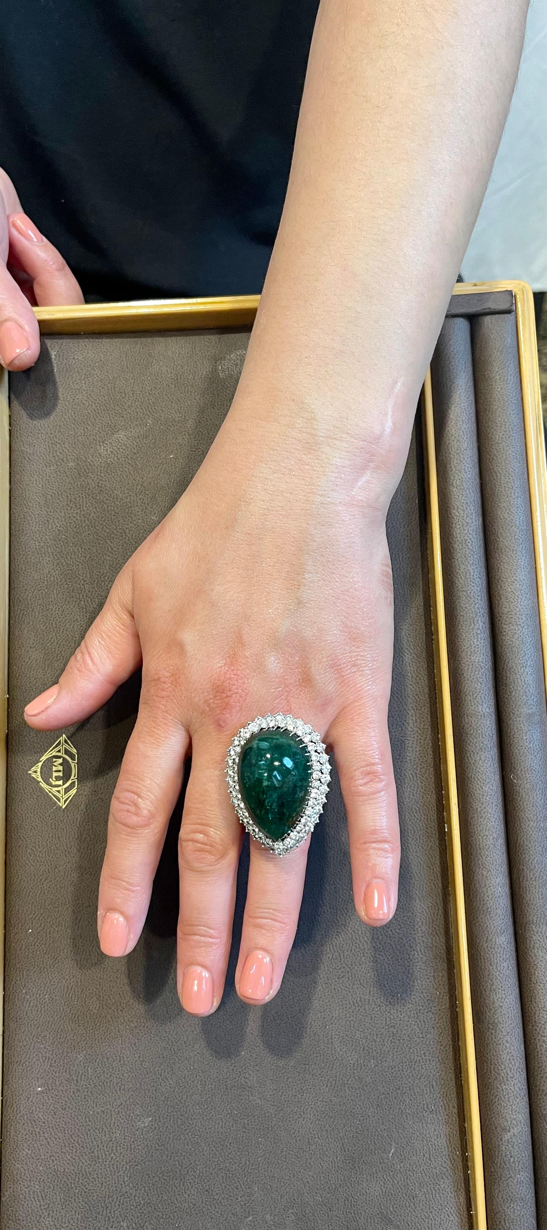 55 Carat Pear Shape Emerald  Cabochon & 5.5 Ct Diamond Ring /Pendant 14 Kt  Gold For Sale 11