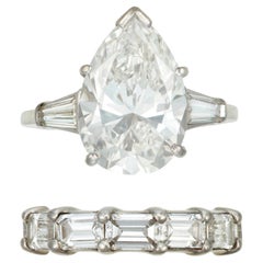 5.5 Carat Pear Statement Brilliant White VS  Sophistication Diamond Ring