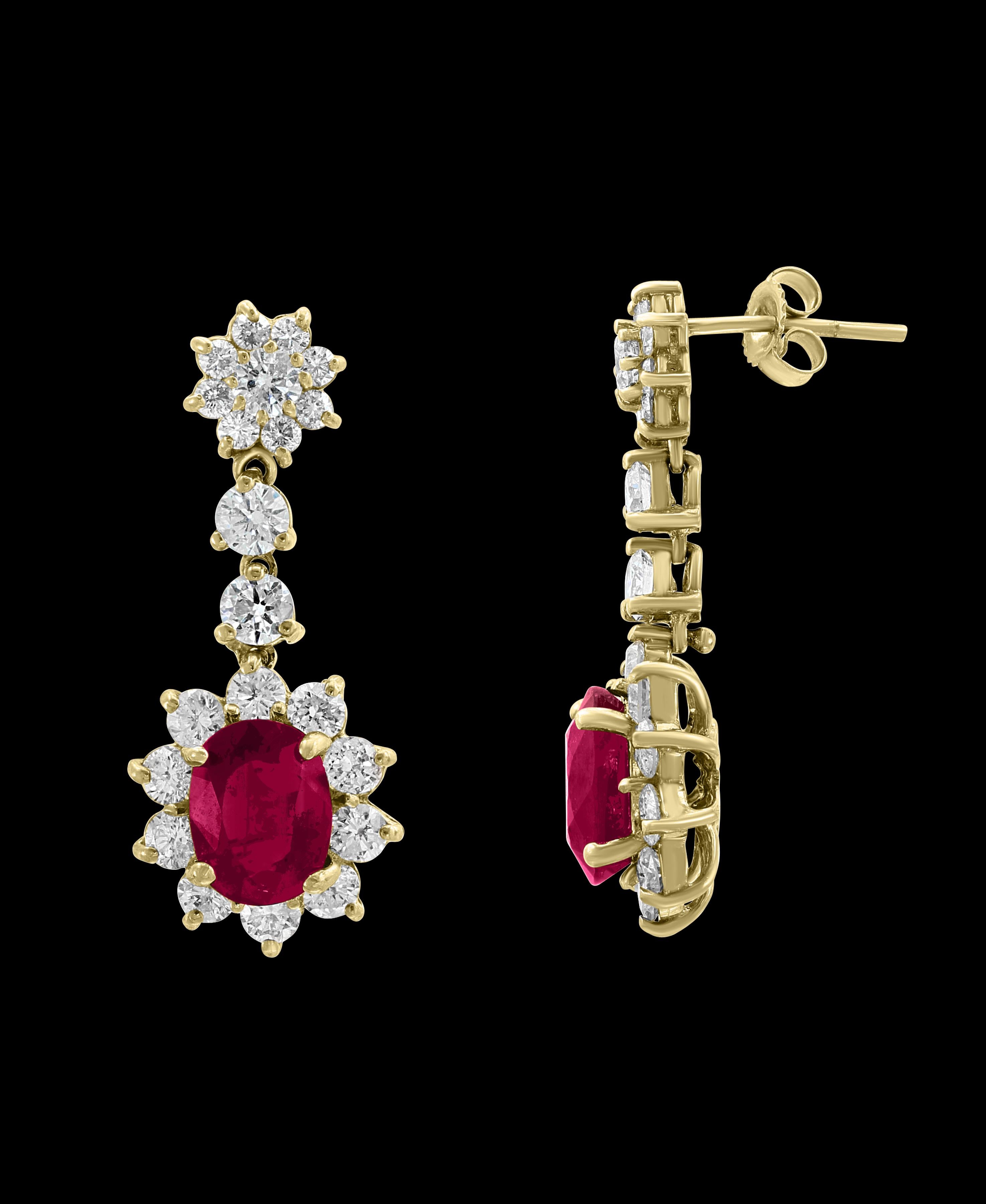 5.5 Carat Ruby and 5 Carat Diamond Hanging or Chandelier Earrings 18 Karat Gold 2