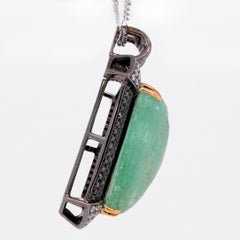 55 Carats Certified Soothing Green Emerald & 2 Carats Diamond Stunning Necklace