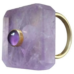 Used 55 Carats Octagon Shape Natural Amethyst Round Amethyst Cab Yellow Gold Ring