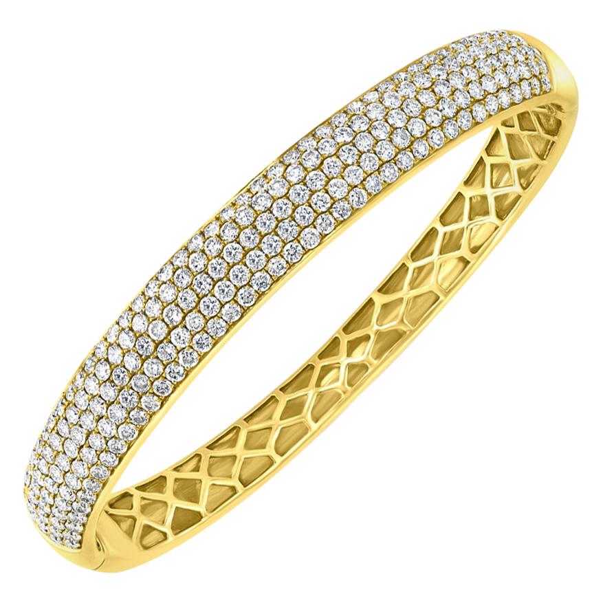 5.5 Ct Diamond Metro Women 18 Kt Yellow Gold 5-Row Diamond Pave Bangle Bracelet