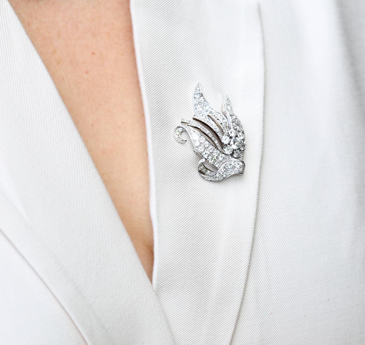 5,5 Karat Diamanten Platin Brosche Unisex, 1930 im Angebot 10