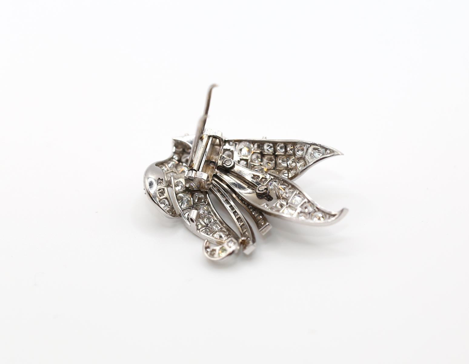5,5 Karat Diamanten Platin Brosche Unisex, 1930 im Angebot 4