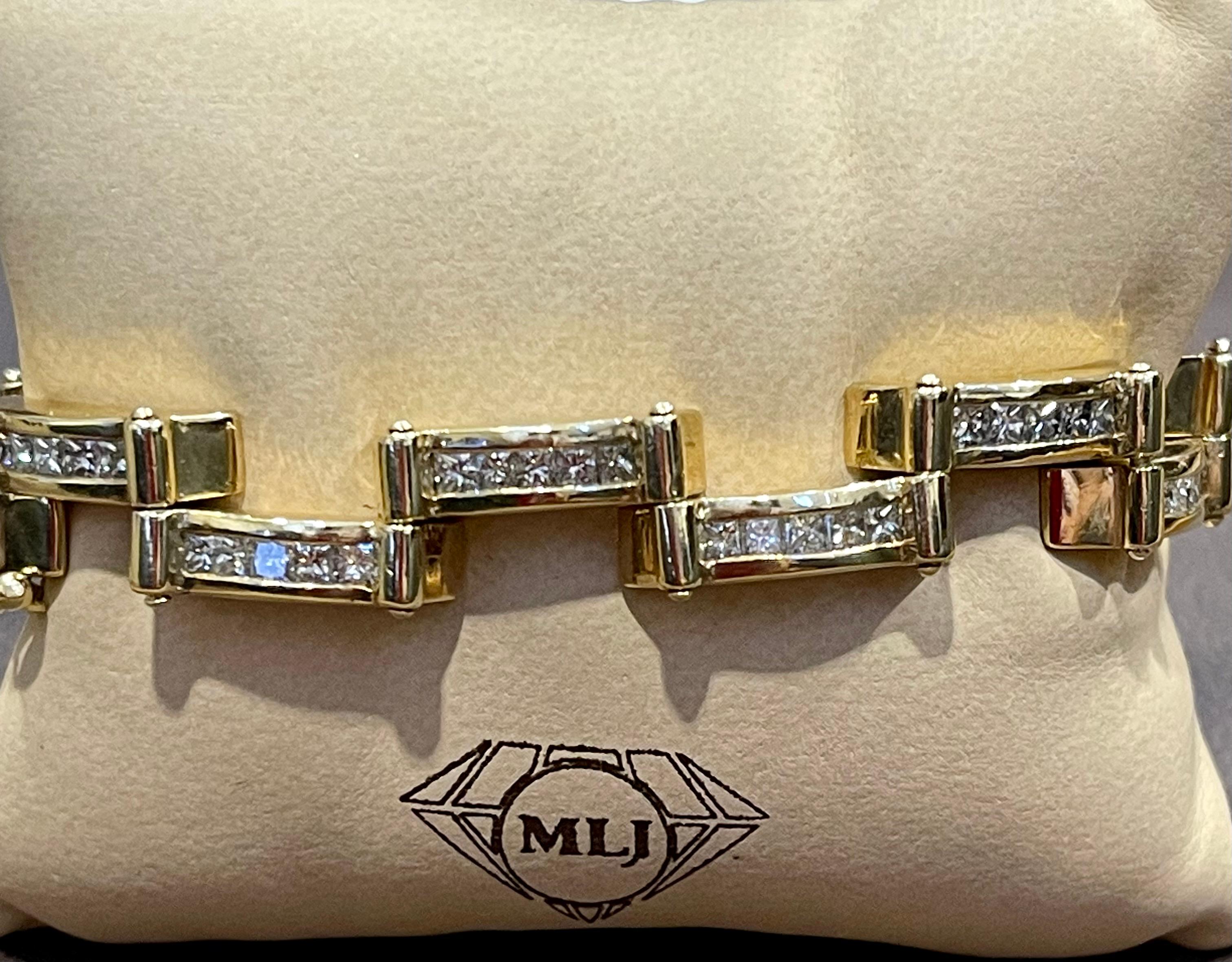 5.5 Ct Princess Cut Diamond Metro Women 18 Kt Yellow Gold Diamond Bracelet For Sale 3