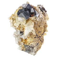 55 gramos de magnífico grupo de cristales de anatasa de brillo metálico sobre matriz procedentes de Pakistán
