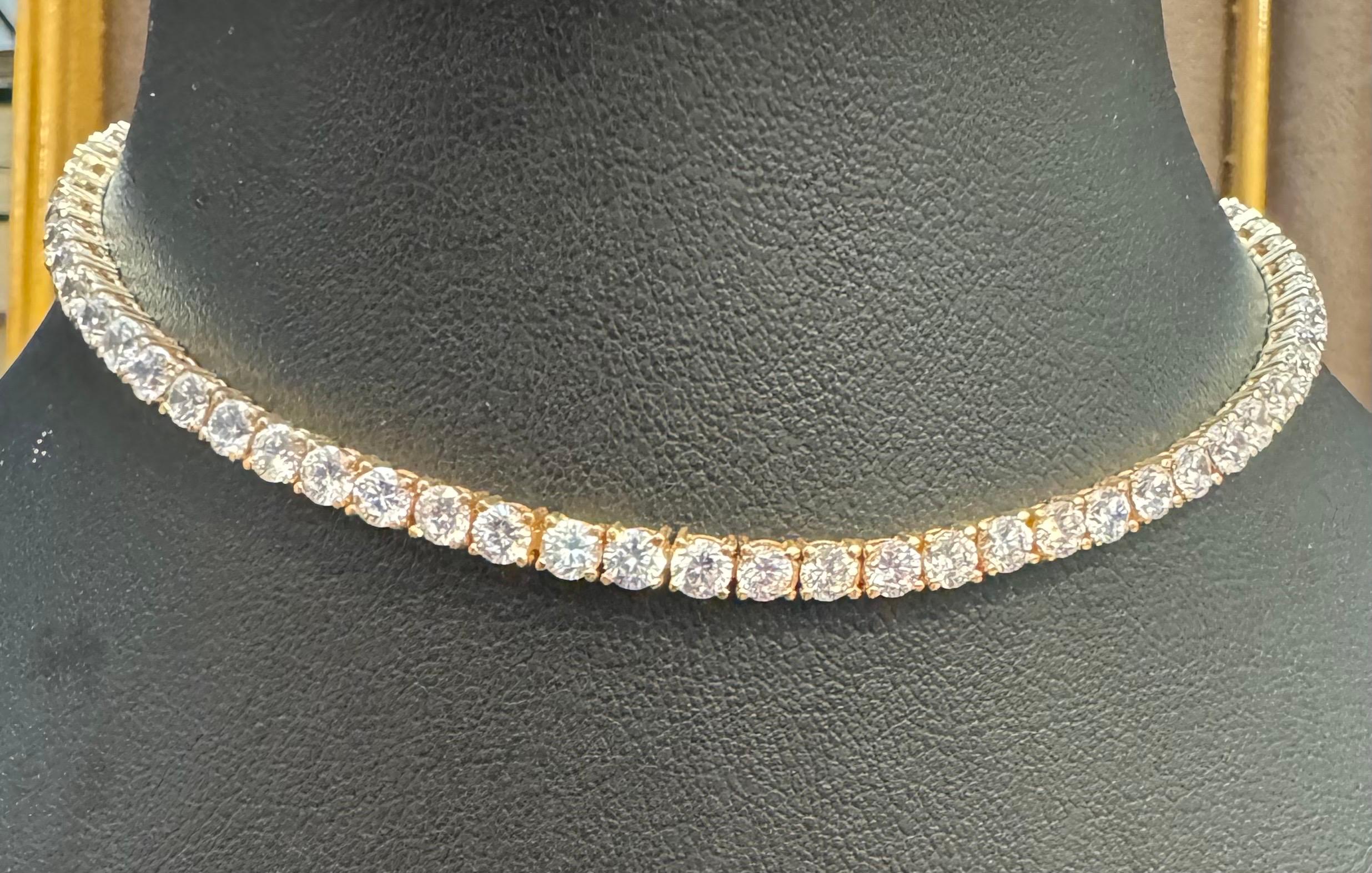 Taille ronde 55 Diamants ronds 10-12 Pointer Chaque Bracelet de tennis en or jaune 14 K 6.0 Ct en vente
