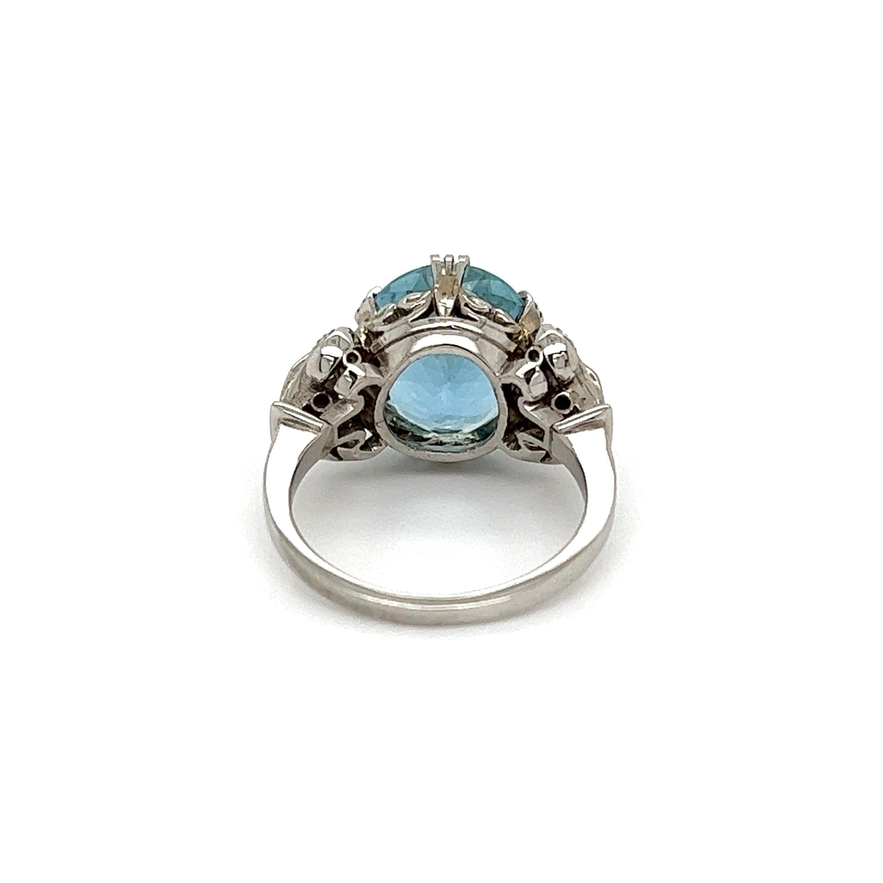 De las mujeres Anillo de oro Art Decó tardío con aguamarina y diamantes de 5,50 quilates Estate Fine Jewelry en venta
