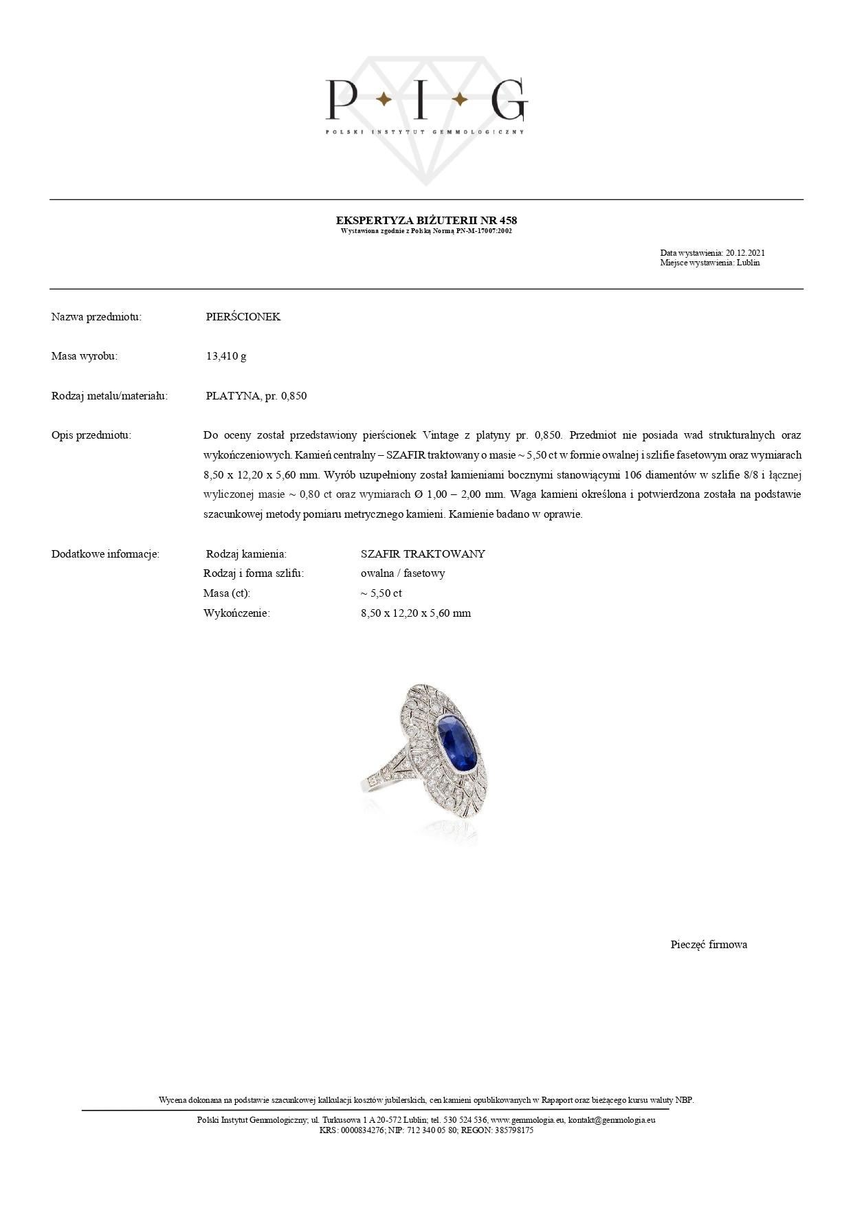 Taille ovale Bague en saphir bleu de 5,50 carats et diamant de 0,80 carat en platine en vente