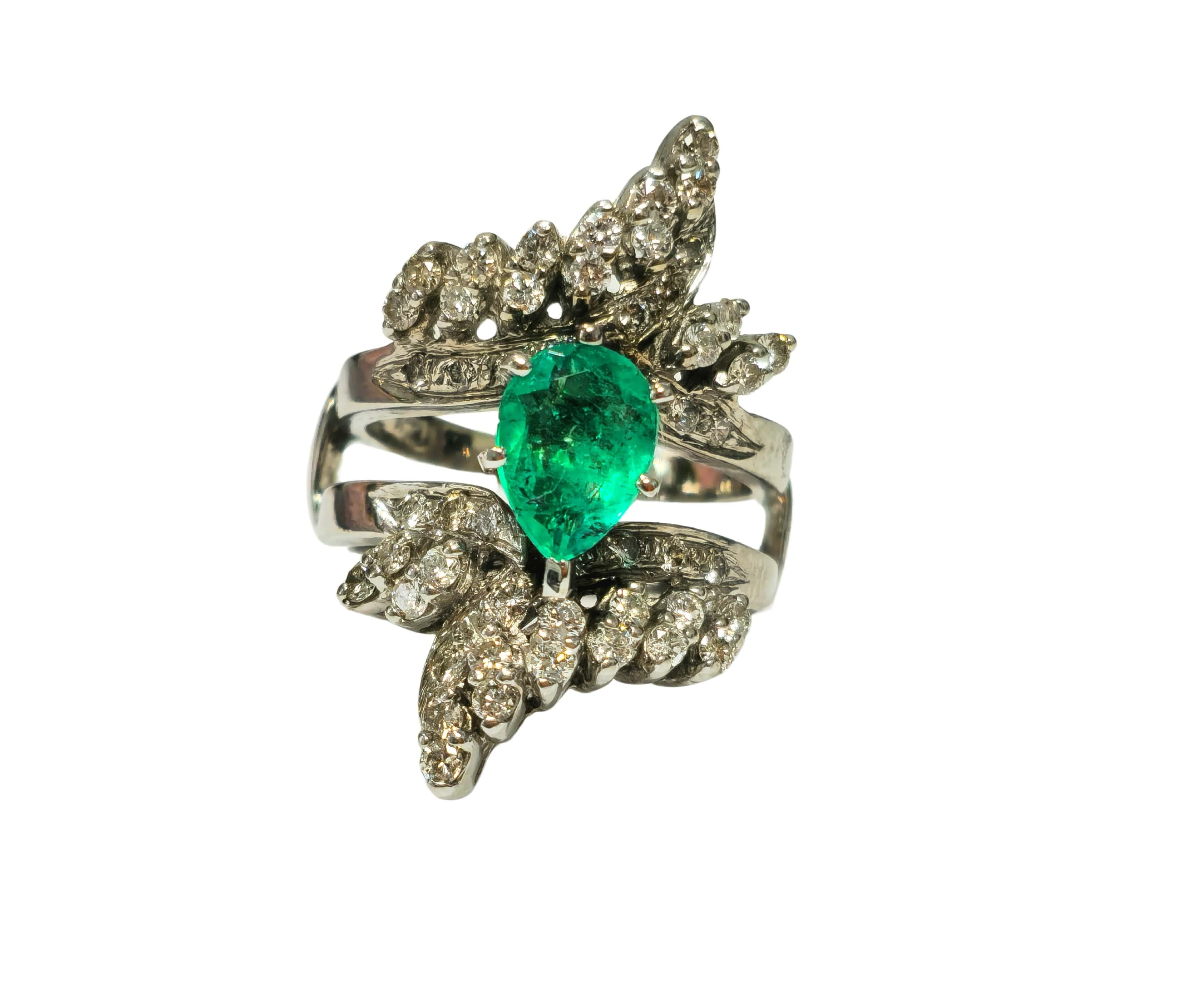 Pear Cut 5.50 Carat Colombian Emerald Diamond Cocktail Ring For Sale