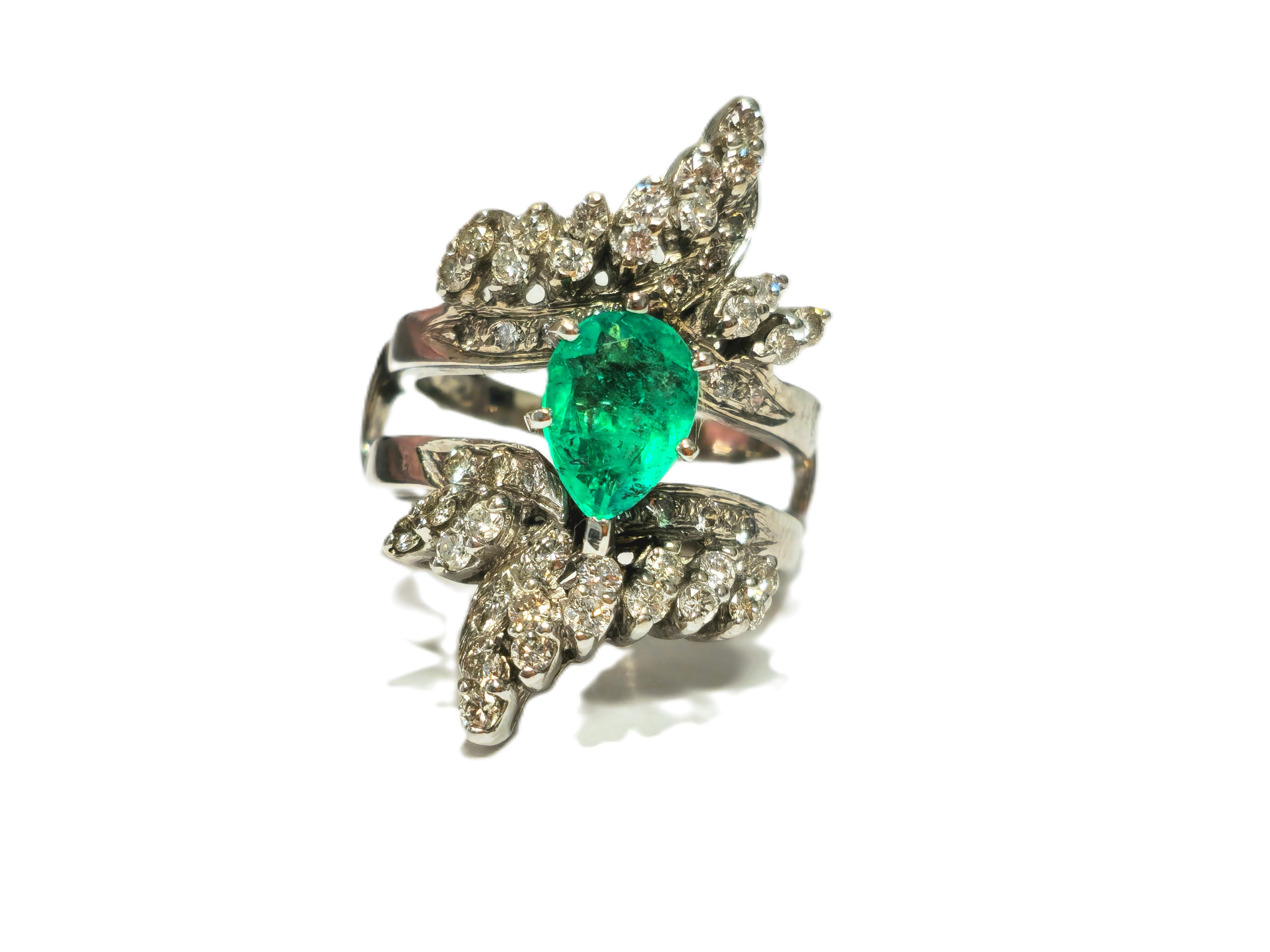 5.50 Carat Colombian Emerald Diamond Cocktail Ring For Sale