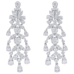 Boucles d'oreilles chandelier en or blanc 18 carats avec diamants de 5,50 carats