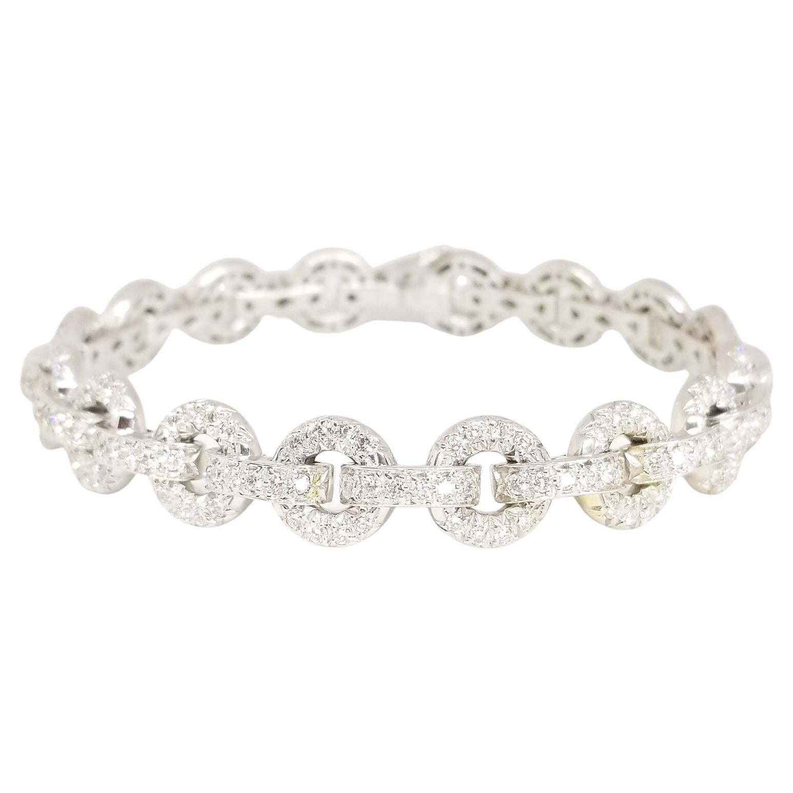 5.50 Carat Diamond Encrusted Circle & Bar Link Bracelet 18K White Gold For Sale