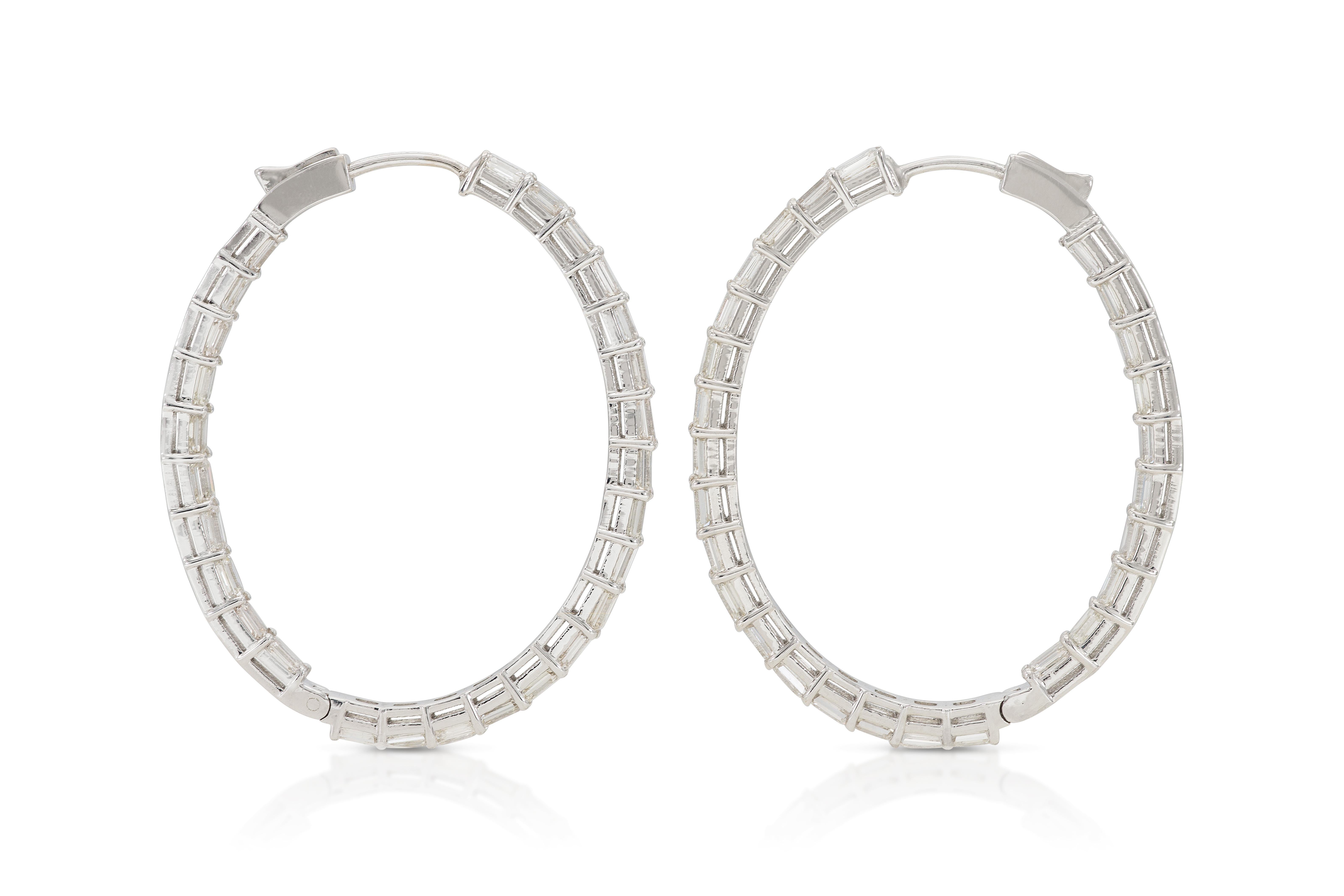 5.50 Carat Emerald Cut Diamond Oval Hoop Earrings In Good Condition For Sale In New York, NY