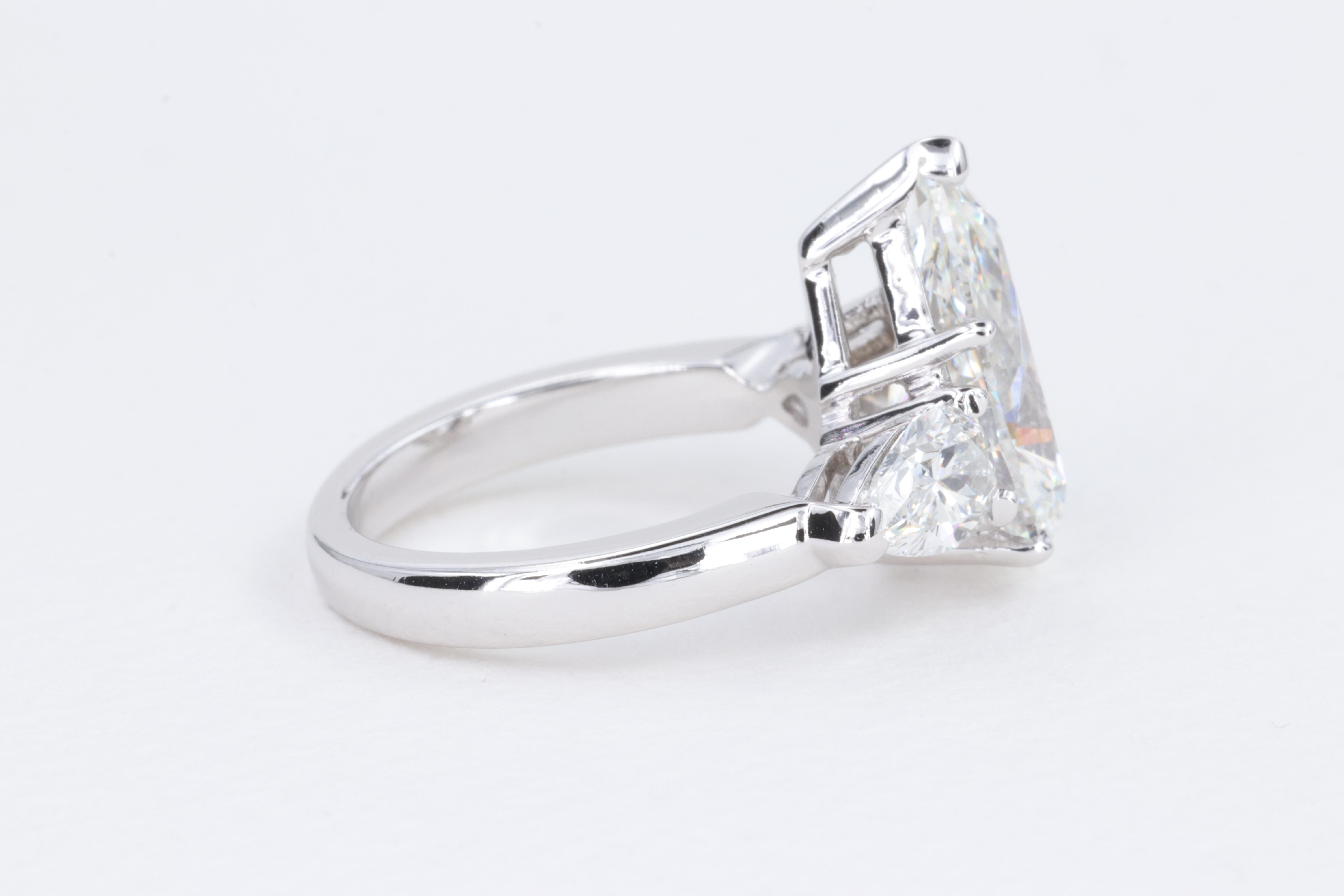 Verlobungsring aus 18 Karat Weigold mit 5,50 Karat GIA natrlichem Diamant in Birnenform 1