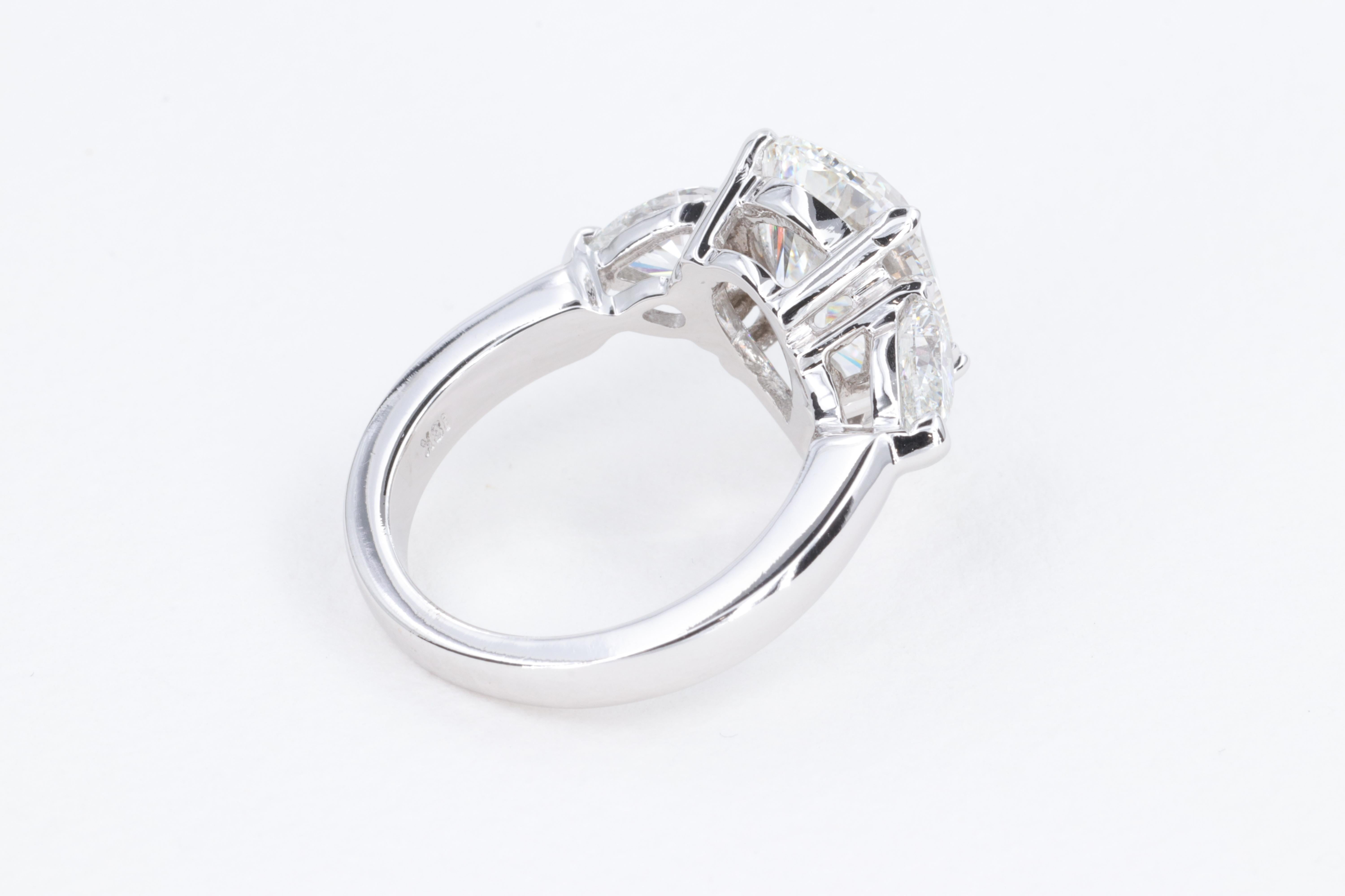 Women's or Men's 5.50 Carat GIA Natural Diamond Pear Shape Engagement Ring in 18 Karat White Gold For Sale