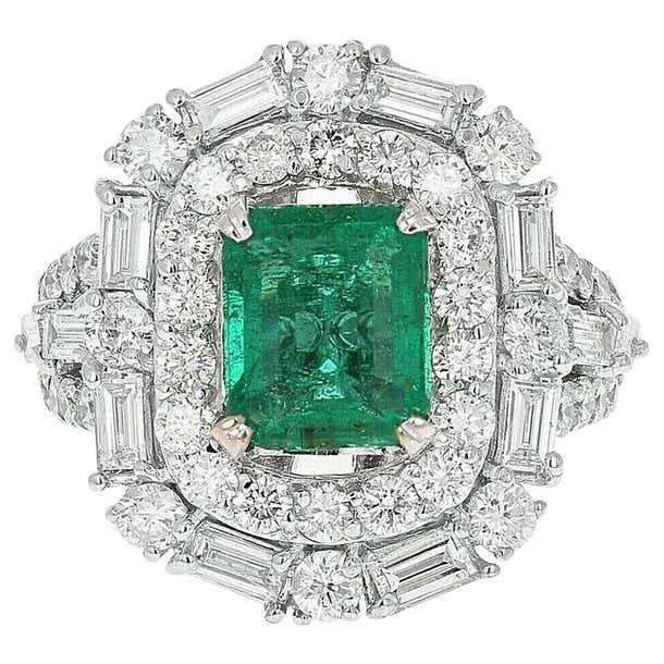 5.50 Carat Natural Emerald and Diamond 18 Karat Solid White Gold Ring ...