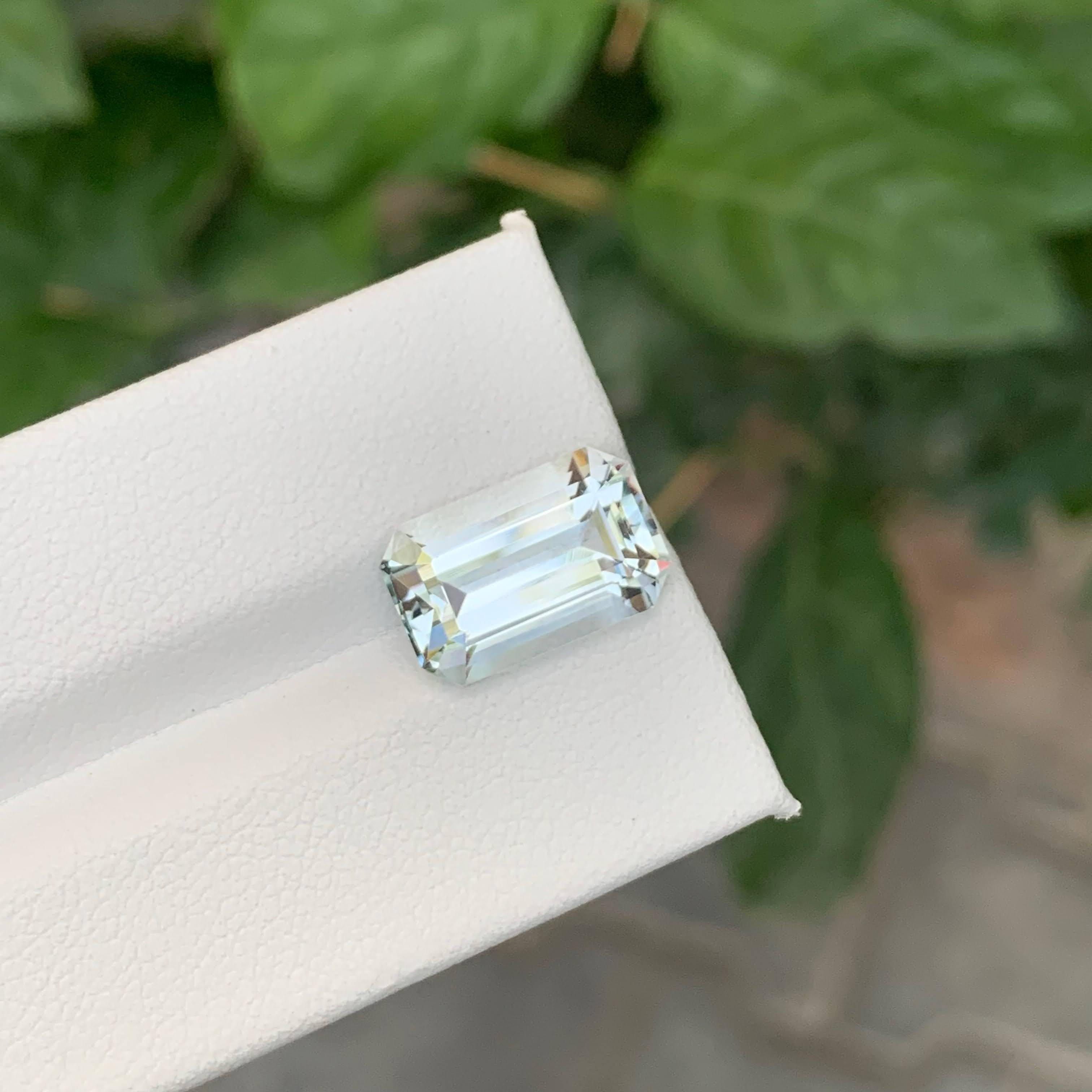 5.50 Karat Natürlicher loser hellblauer Aquamarin Smaragdschliff Pakistanischer Edelstein im Angebot 6