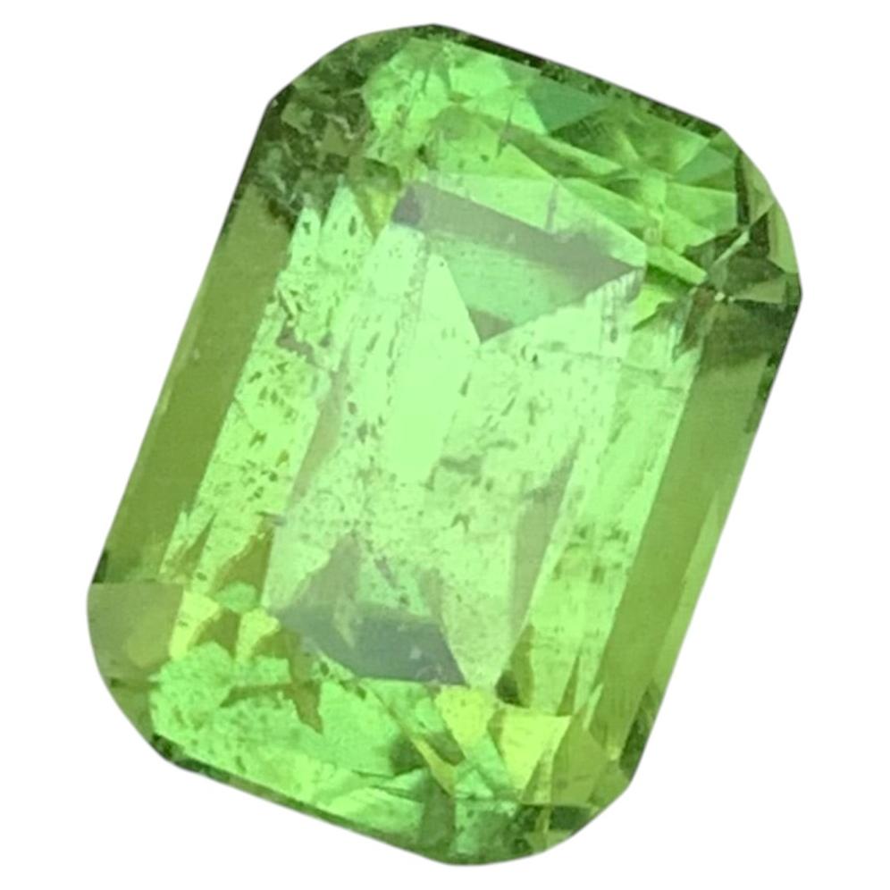 5.50 Karat Natürlicher Peridot Cushion Cut Edelstein