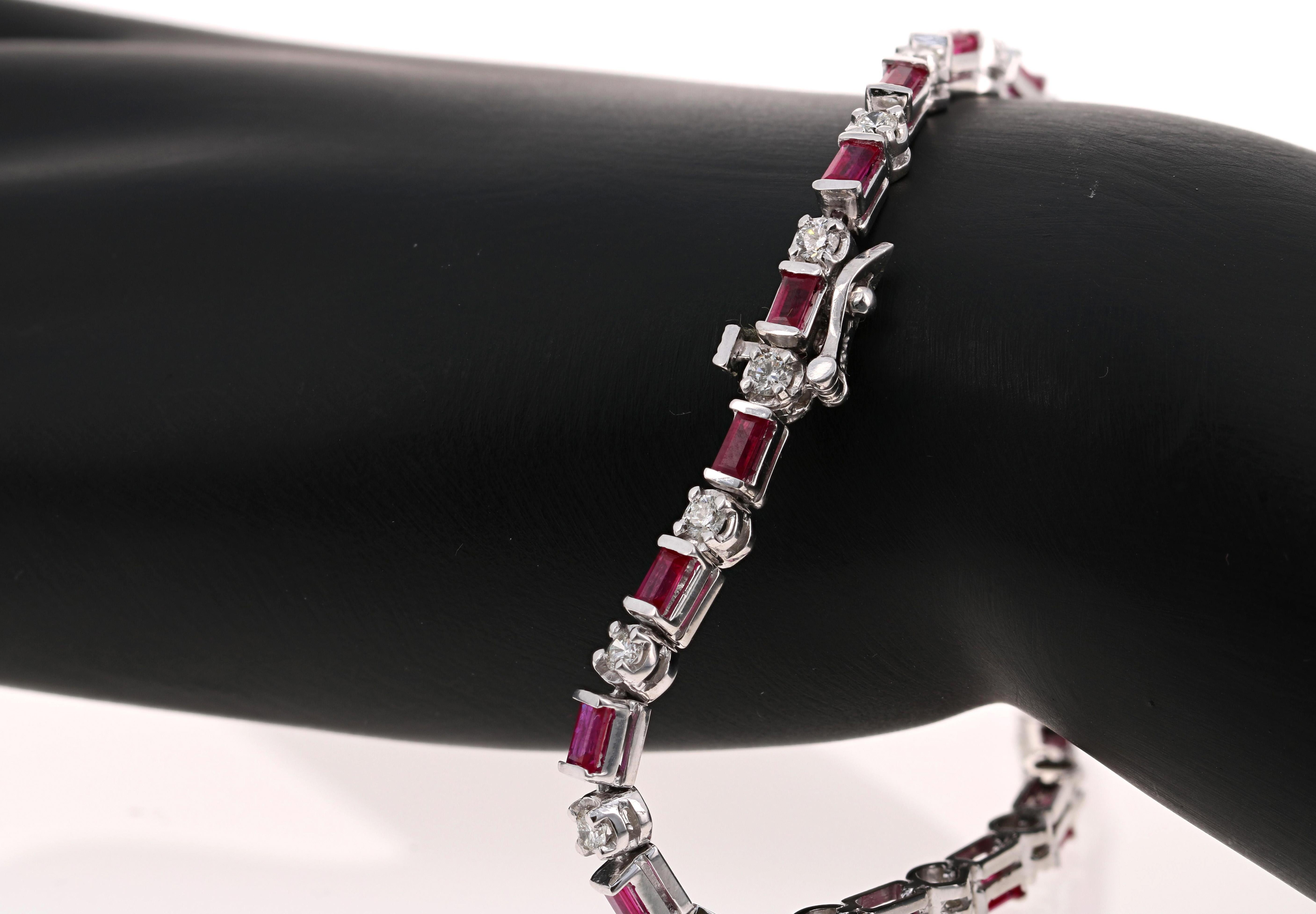 Beautiful Ruby Diamond Bracelet! 

This Bracelet has 20 Natural Baguette Cut Rubies that weigh 4.00 Carats. It also has 20 Round Cut Diamonds that weigh 1.50 Carats. The total carat weight of the bracelet is 5.50 Carats. (Clarity: VS, Color: H)

It