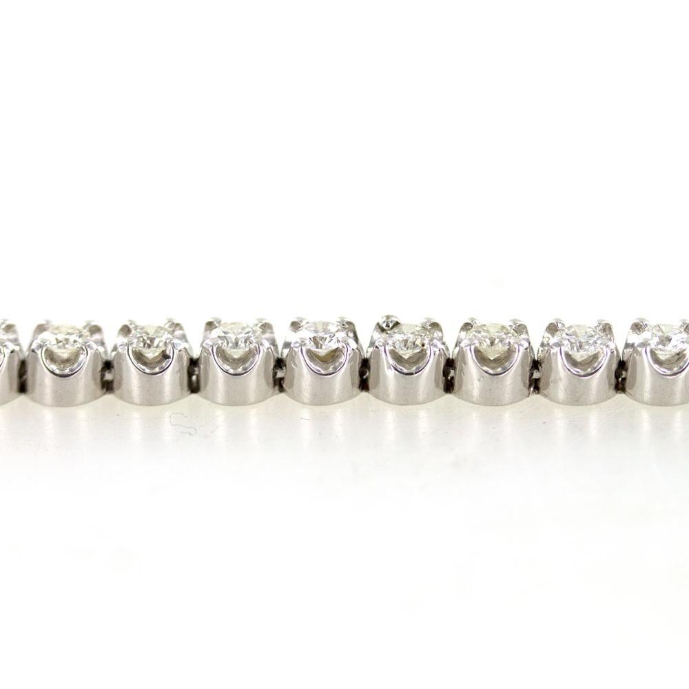 Modern 5.50 Carat Round Brilliant Cut Diamond White Gold Tennis Bracelet