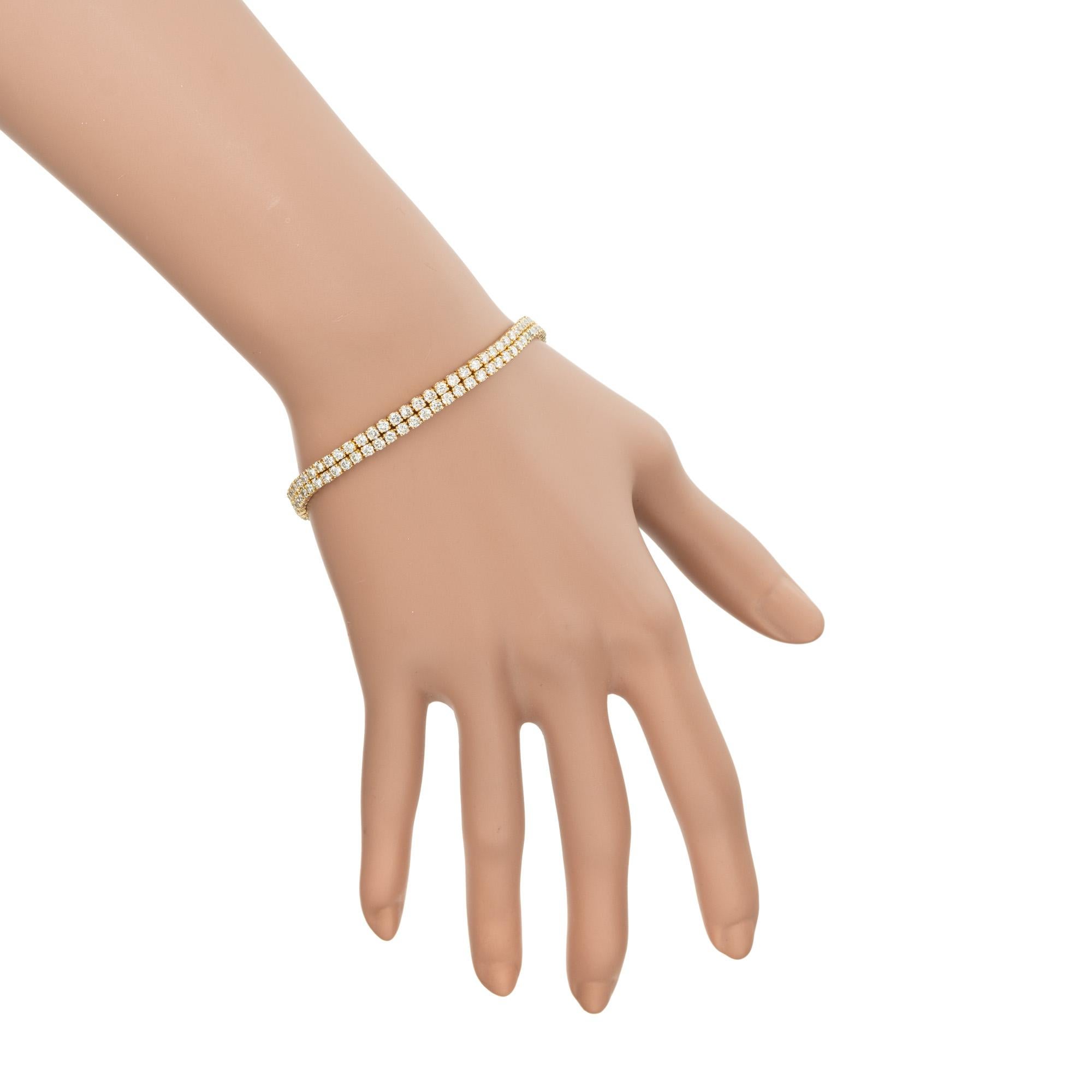 Bracciale tennis a due file in oro giallo con diamanti rotondi taglio brillante da 5,50 carati in vendita 2
