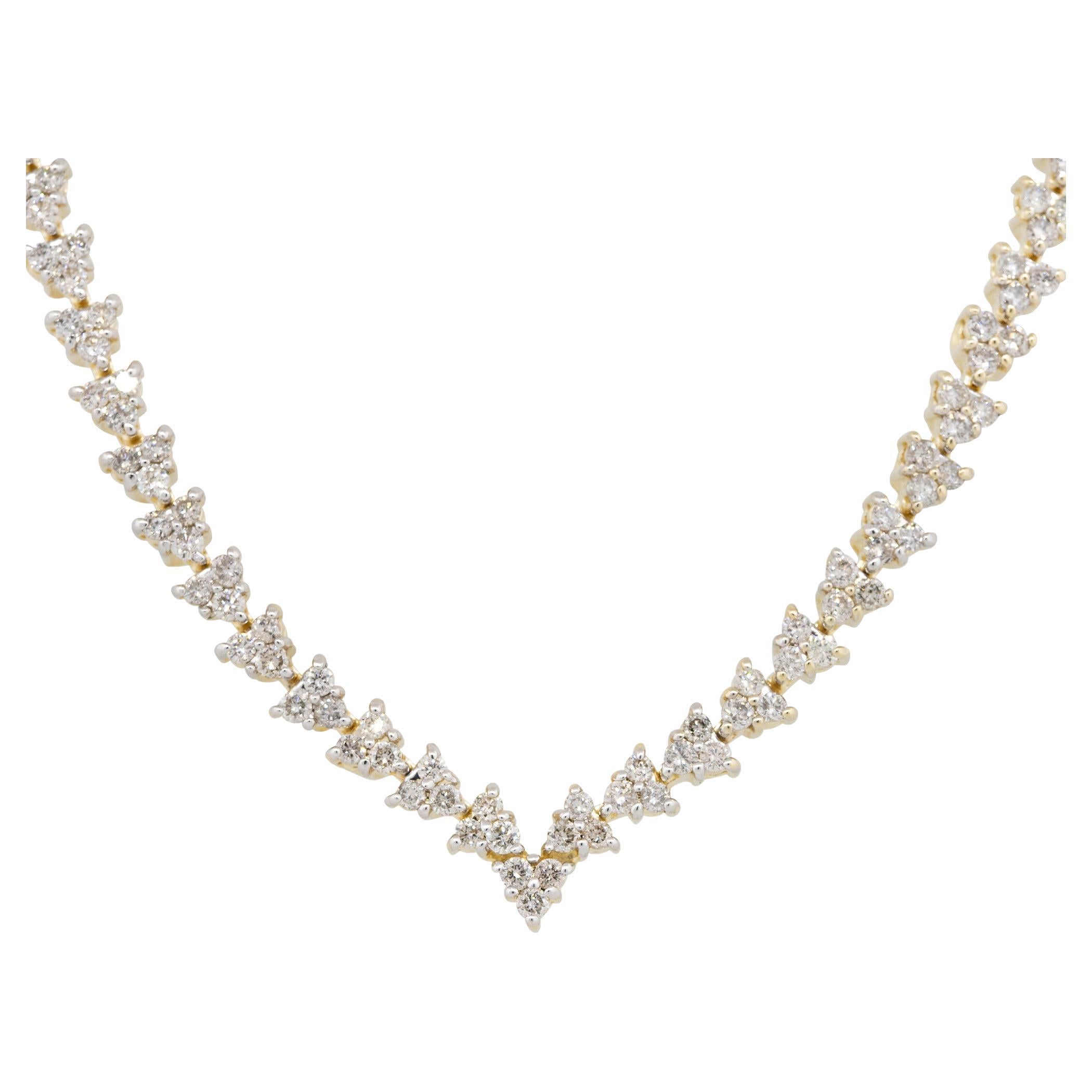 Collier tennis en or 14 carats avec diamants ronds et brillants de 5,50 carats en forme de V